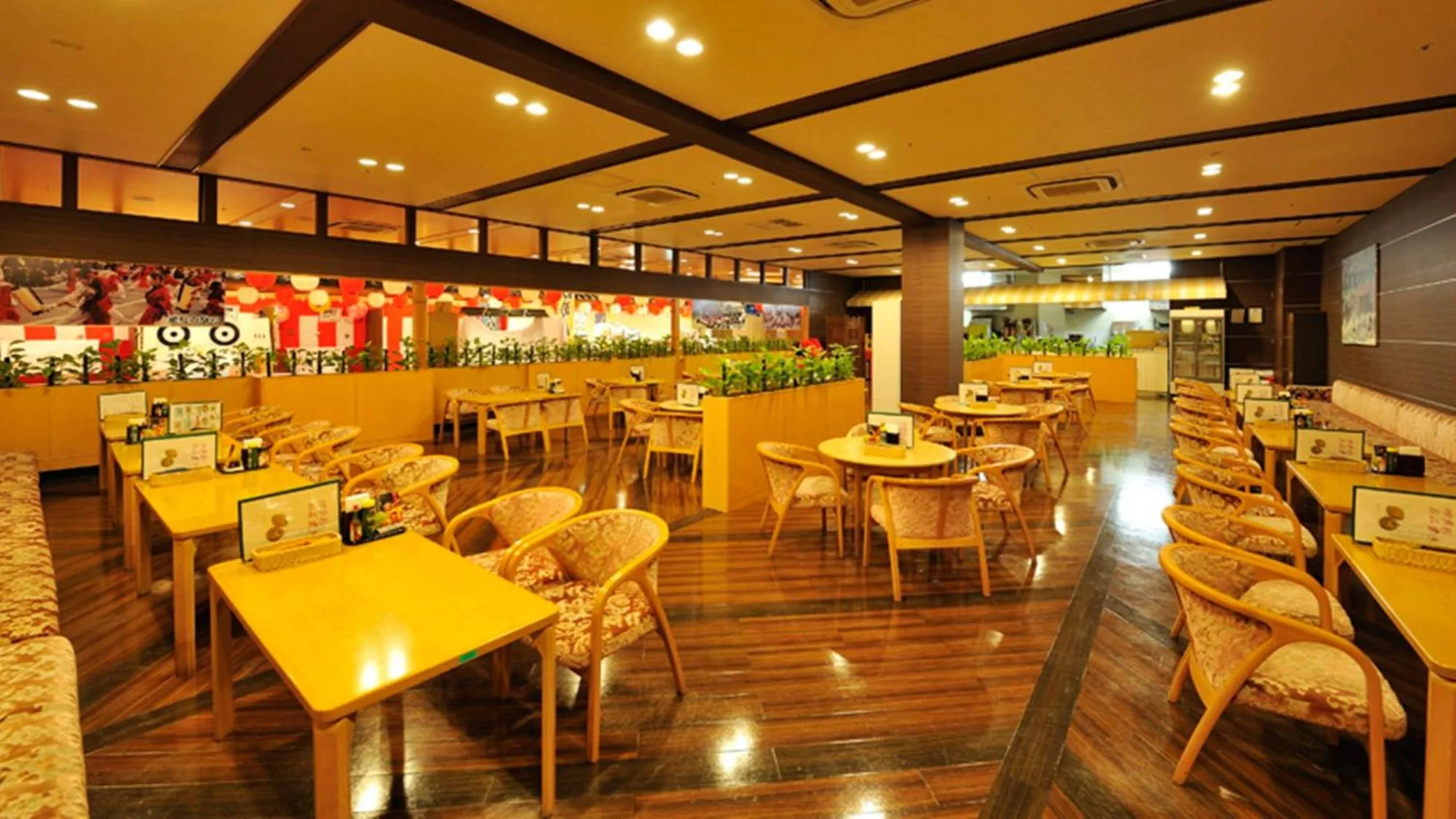 On-site shops in Ryugujo Spa Hotel Mikazuki Fujimitei