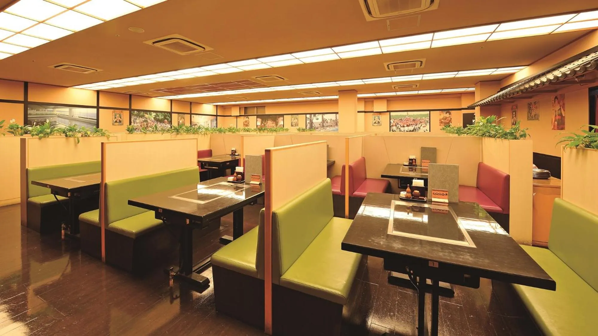 On-site shops in Ryugujo Spa Hotel Mikazuki Fujimitei