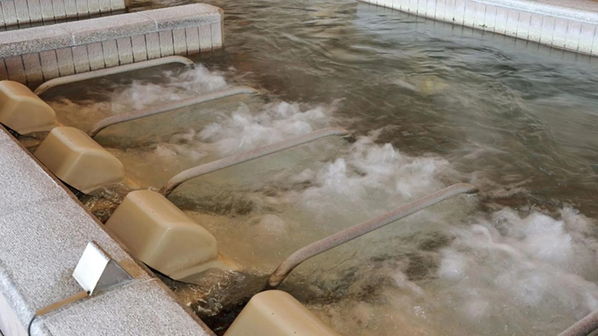 Spa and wellness centre/facilities in Ryugujo Spa Hotel Mikazuki Fujimitei