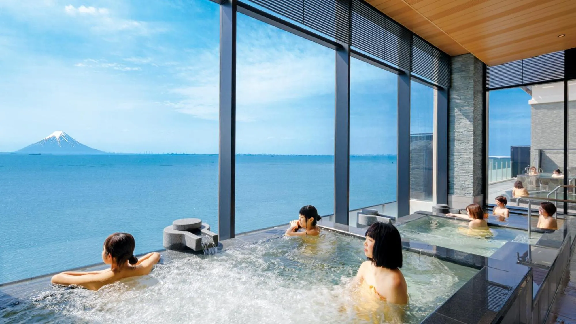 Hot Spring Bath in Ryugujo Spa Hotel Mikazuki Fujimitei