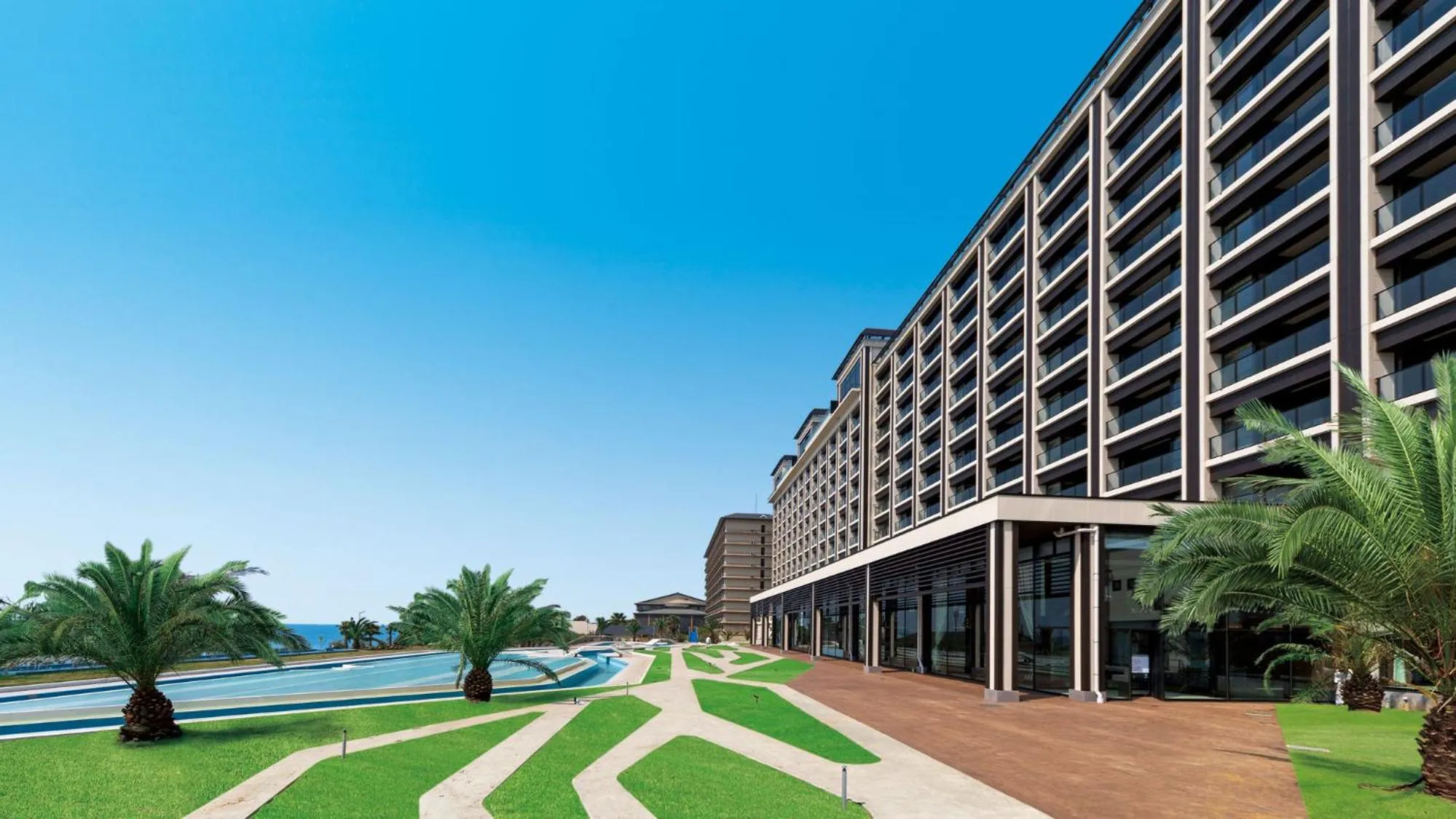 Property building in Ryugujo Spa Hotel Mikazuki Fujimitei