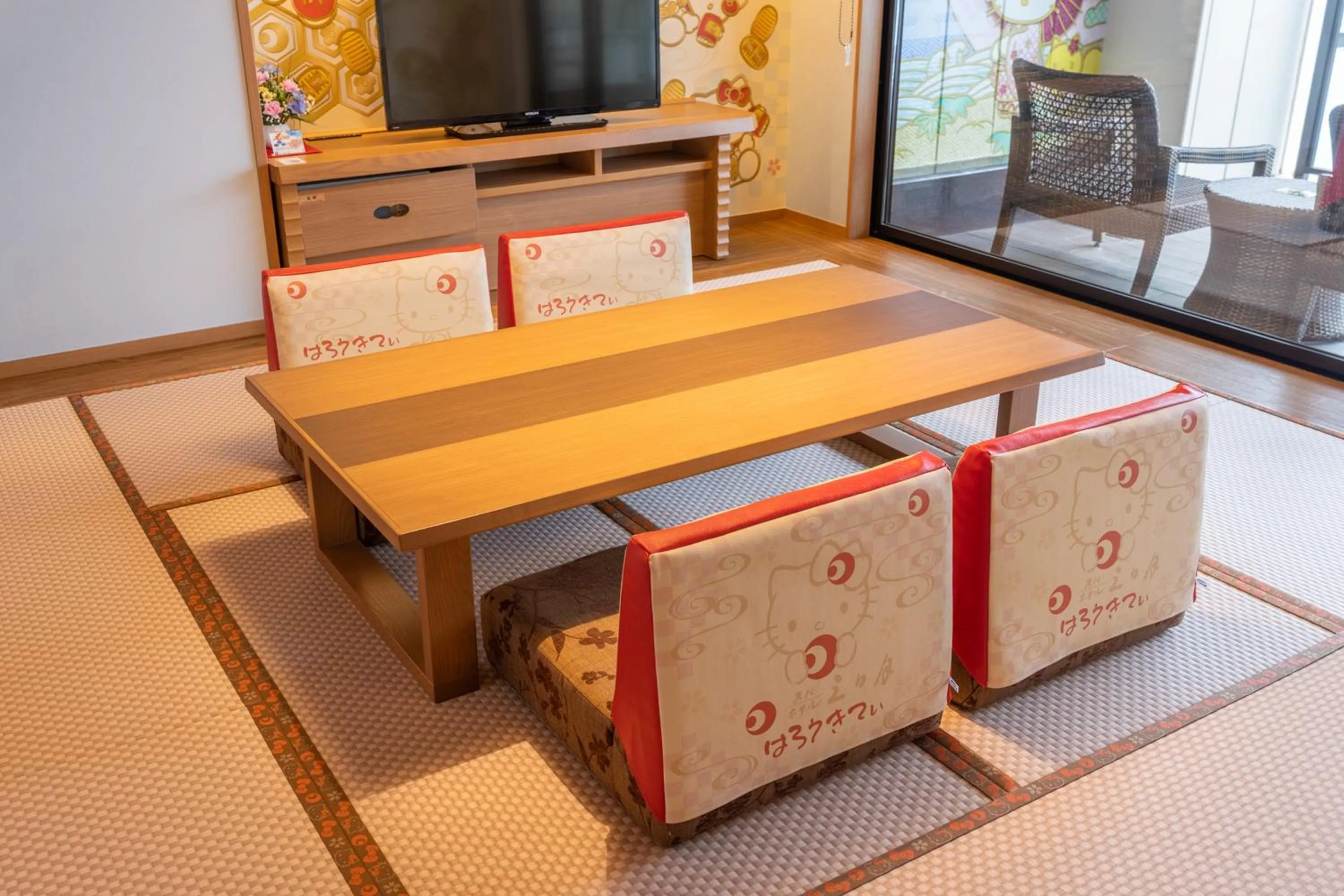 Photo of the whole room in Ryugujo Spa Hotel Mikazuki Fujimitei