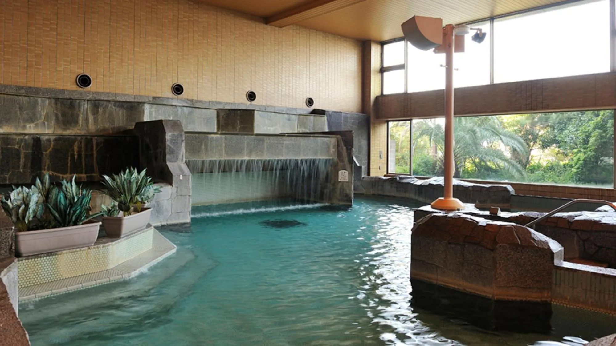 Hot Spring Bath in Ryugujo Spa Hotel Mikazuki Fujimitei