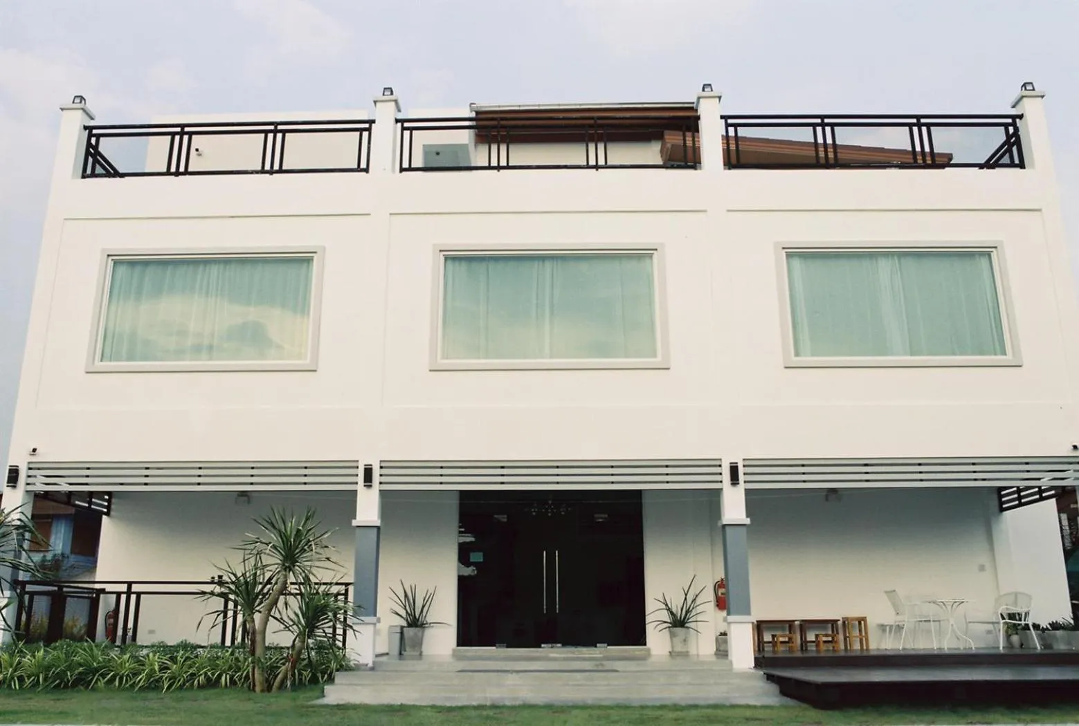 Property building in Munruk Hostel