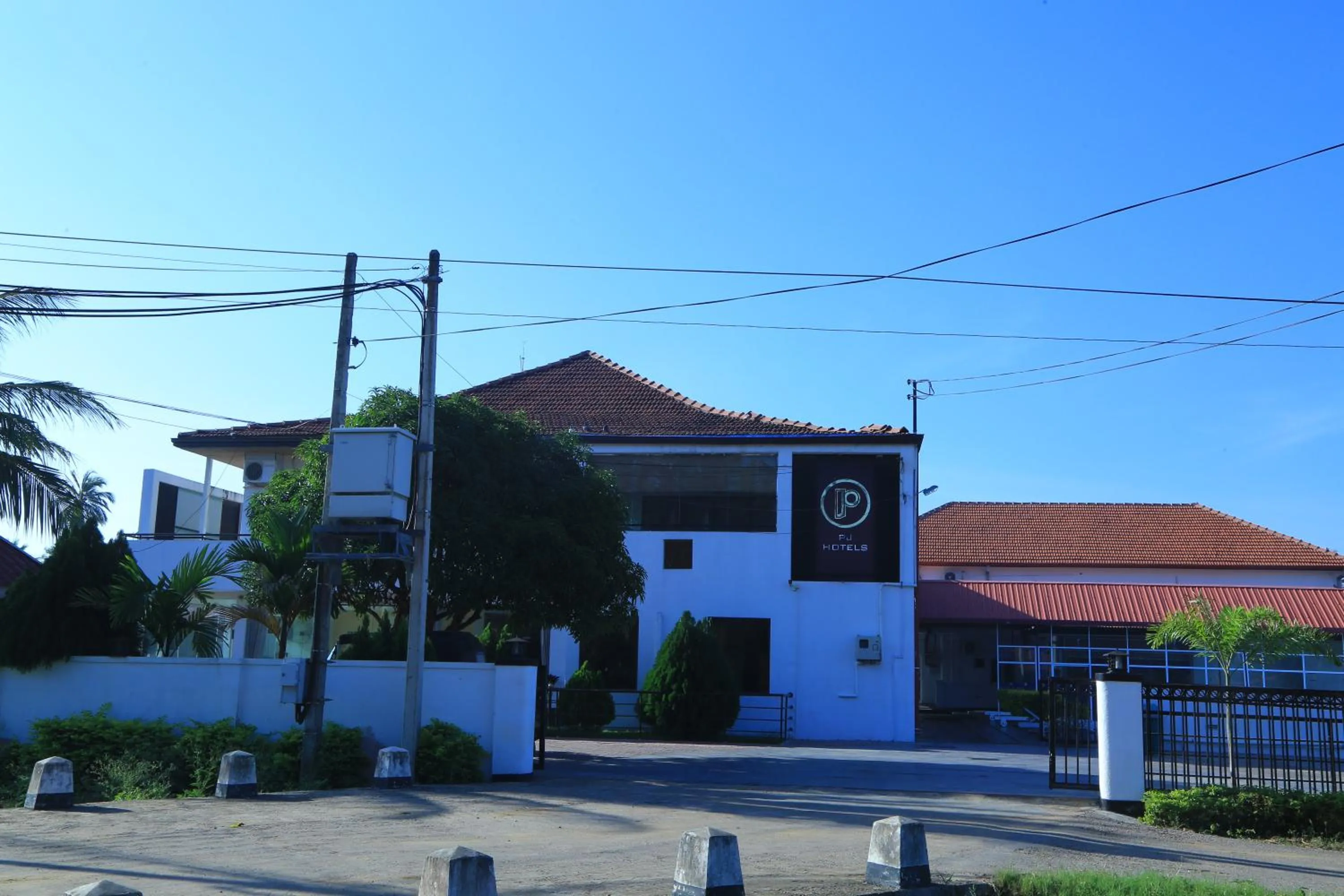 PJ Hotels Jaffna