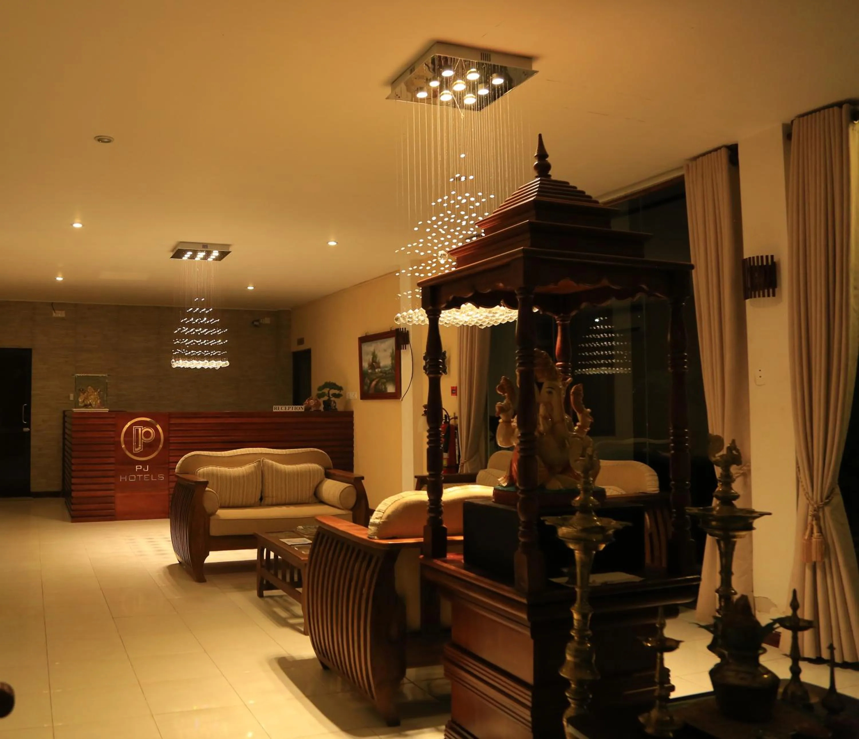 Lobby or reception in PJ Hotels Jaffna