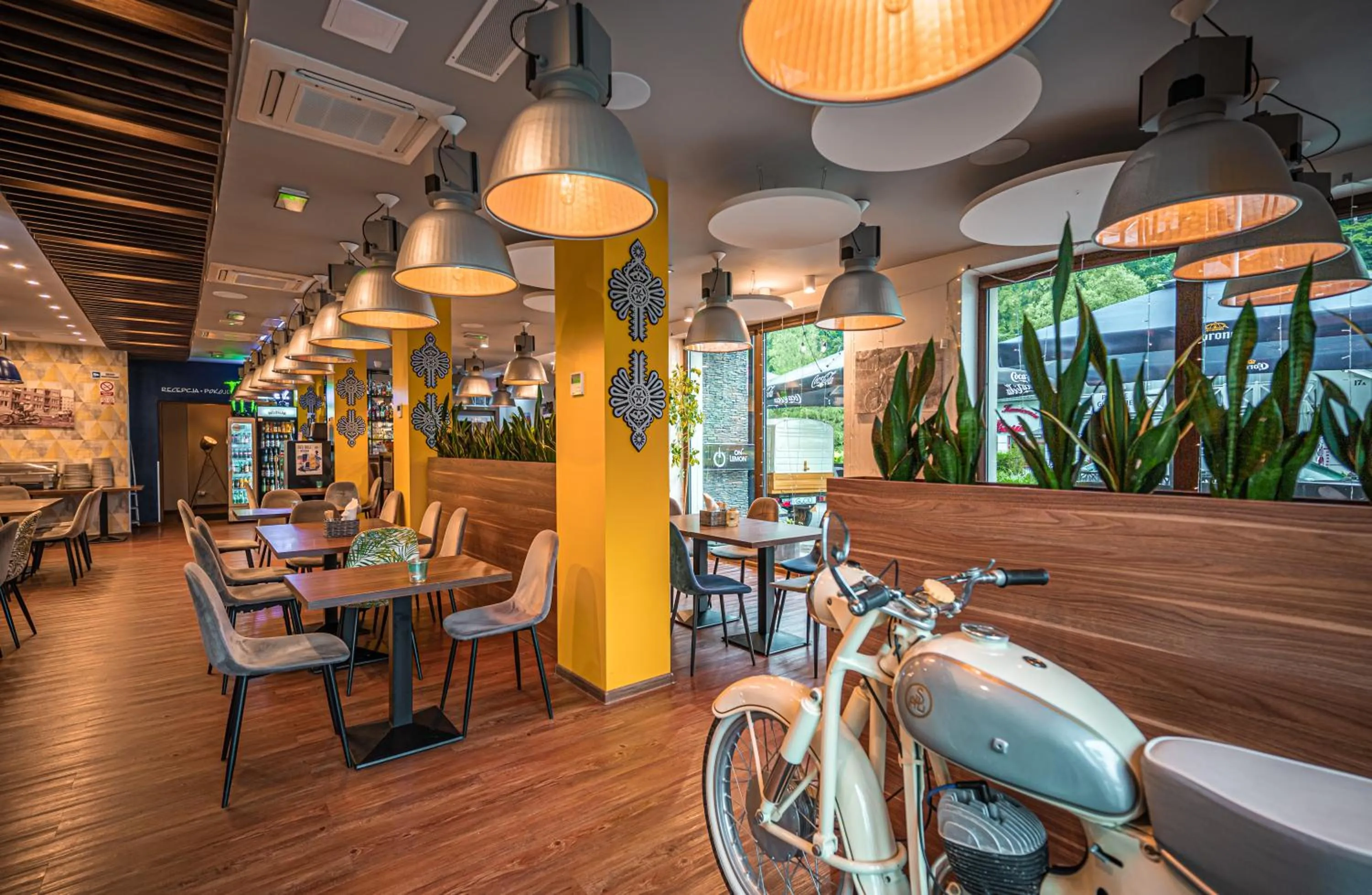 Gucio - pokoje z restauracją Szczyrk