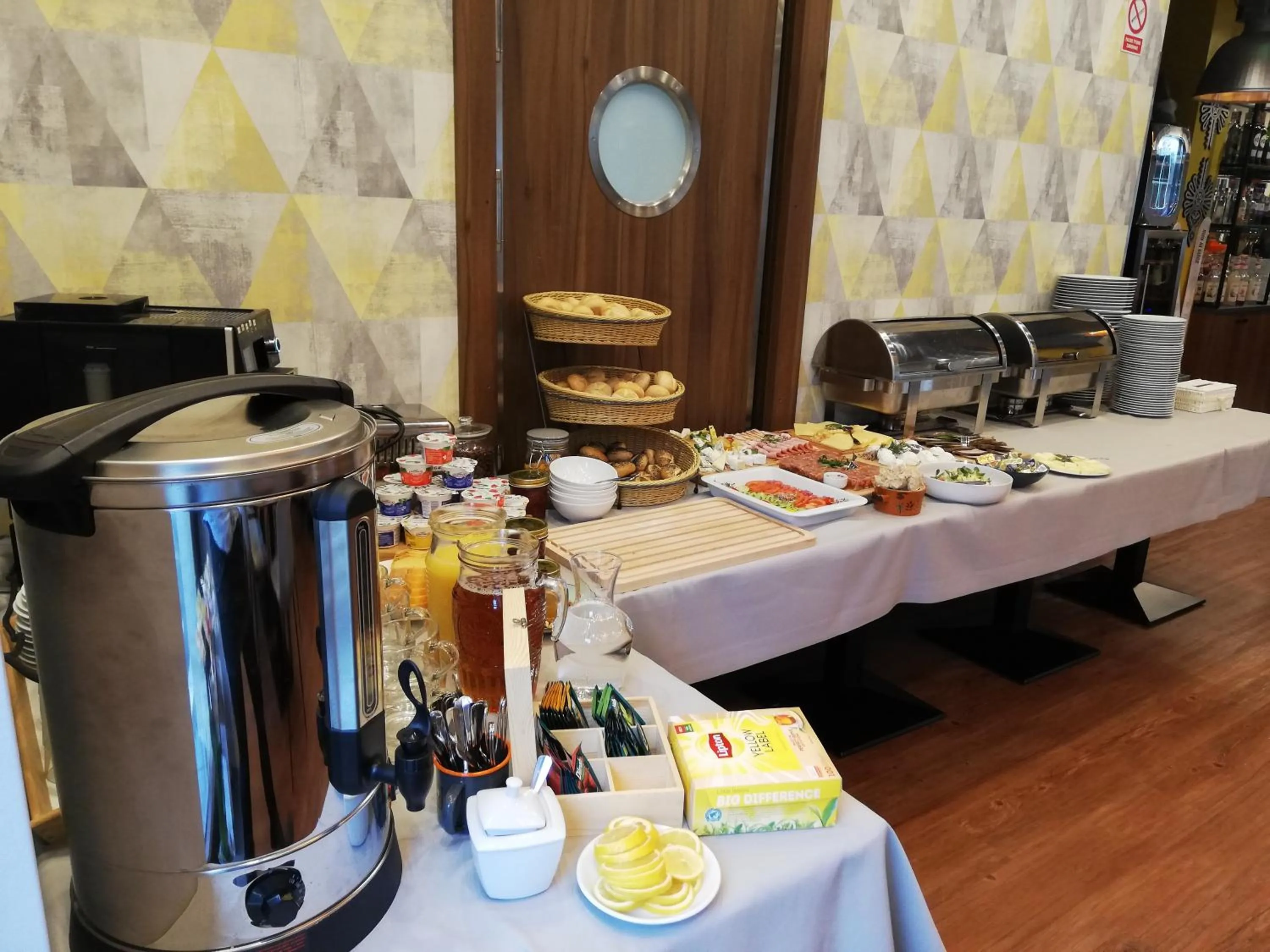 Food and drinks in Gucio - pokoje z restauracją Szczyrk