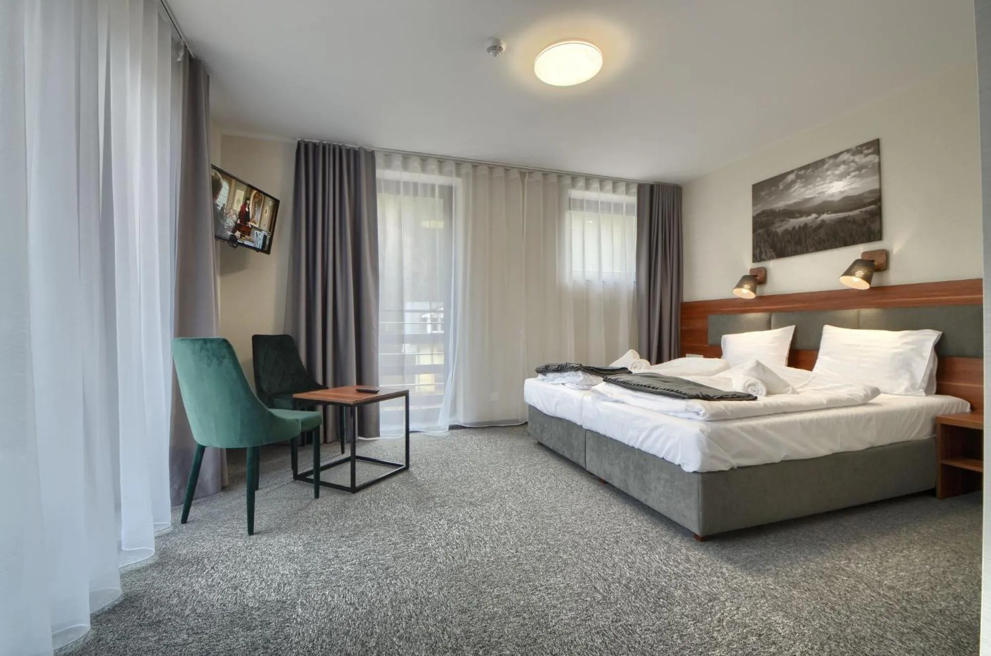 Bed in Gucio - pokoje z restauracją Szczyrk