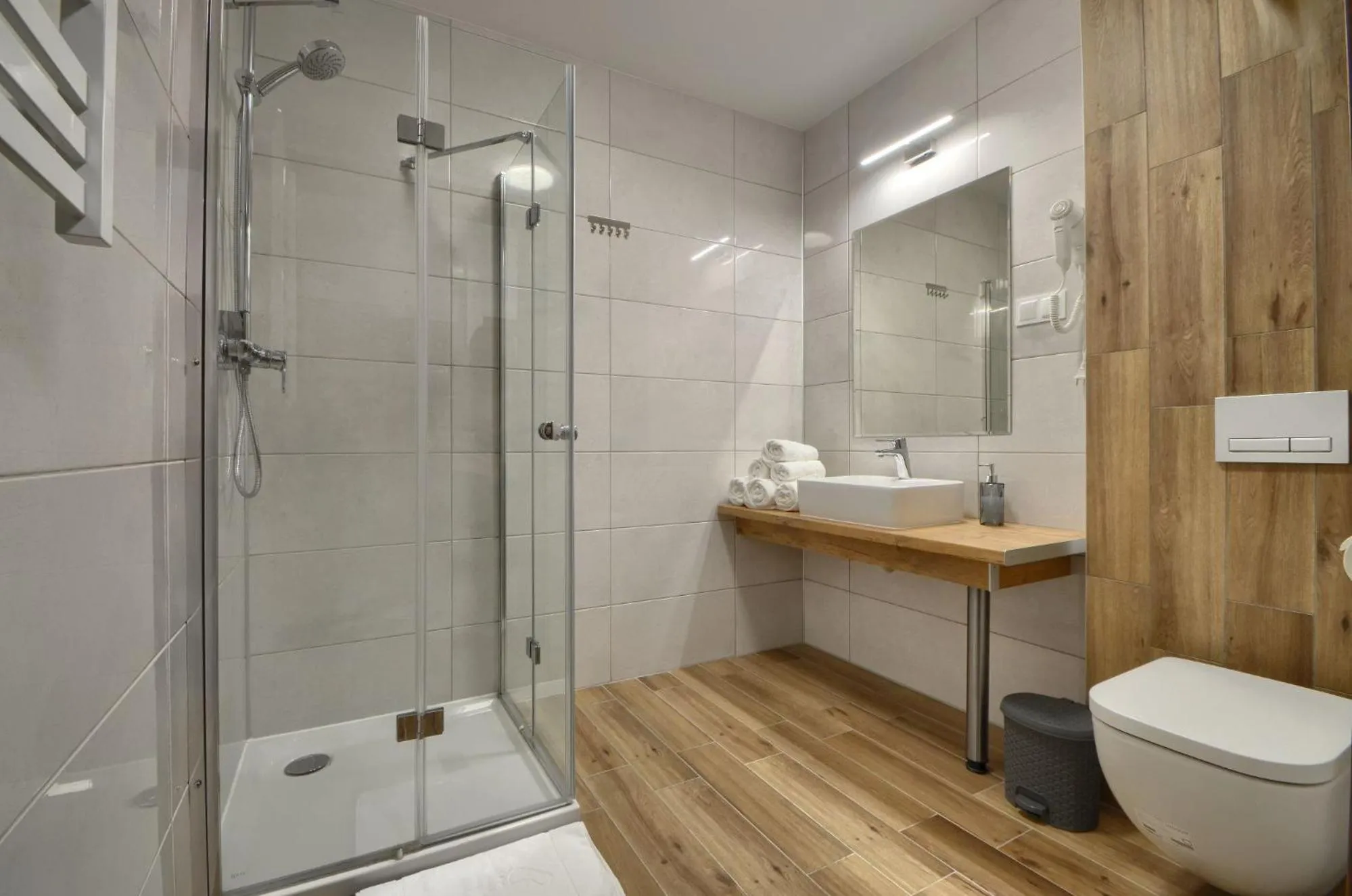 Bathroom in Gucio - pokoje z restauracją Szczyrk