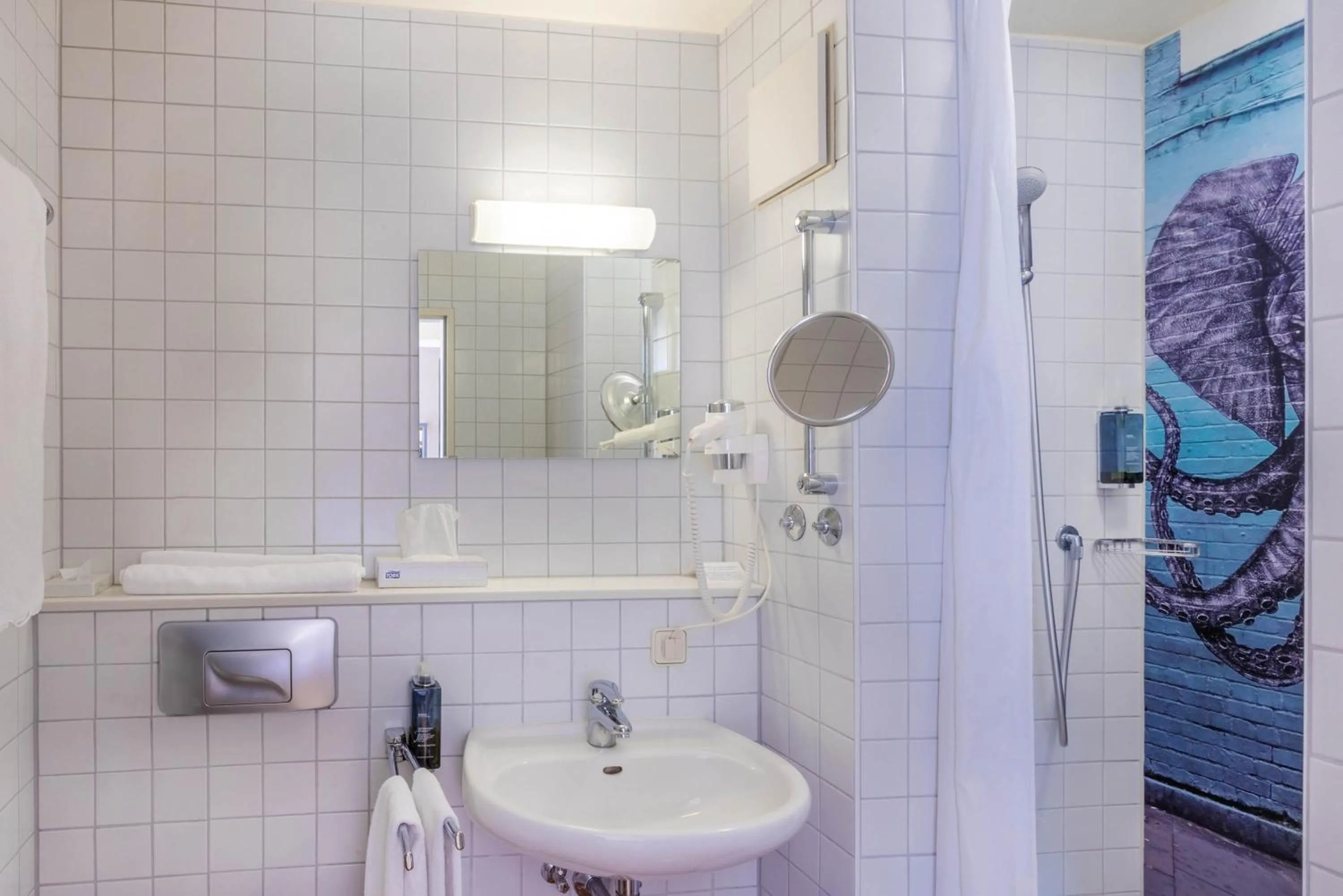 Shower in Seminaris Hotel Bad Boll