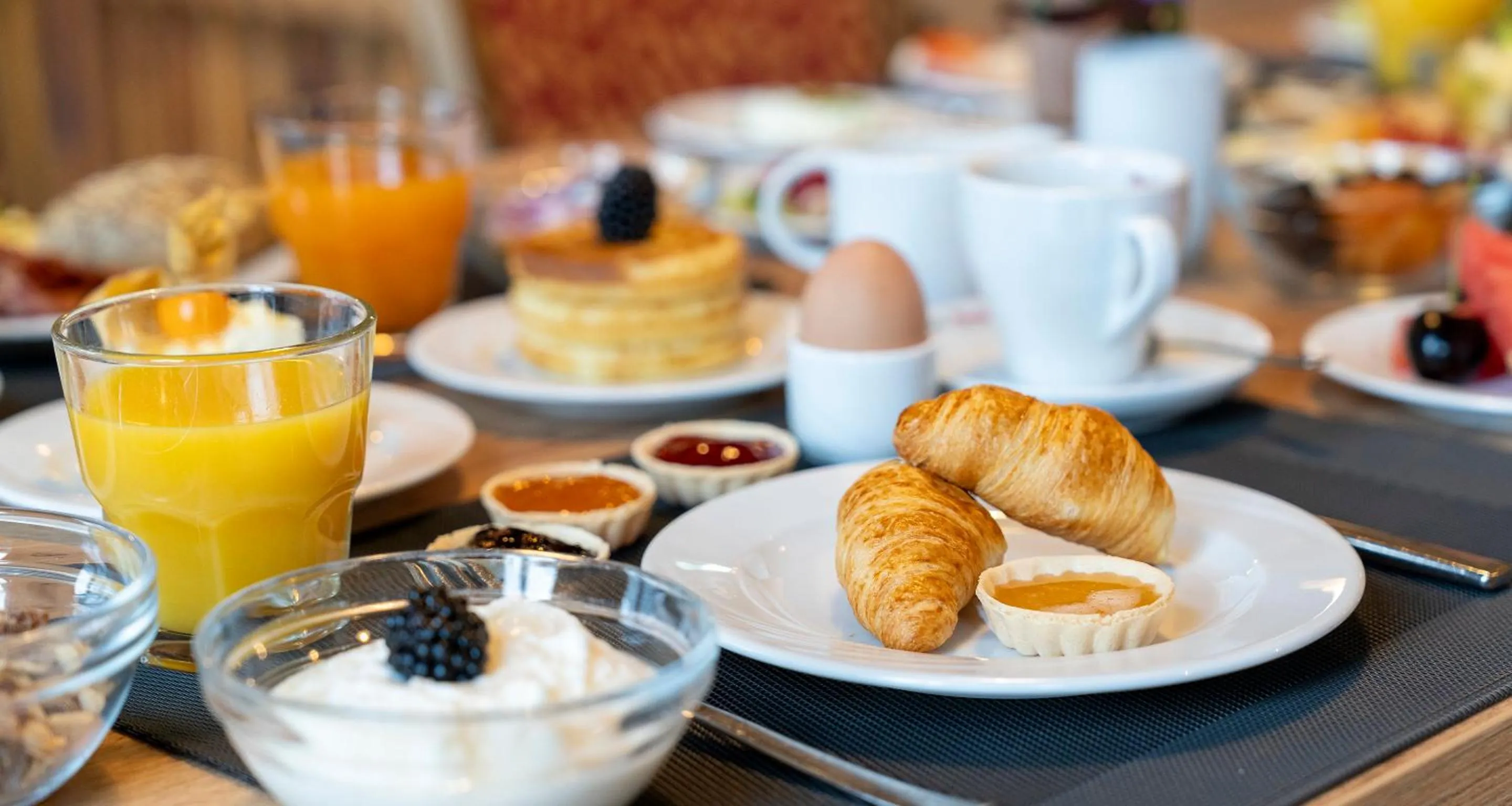 Breakfast in Best Western Hotel Heidehof