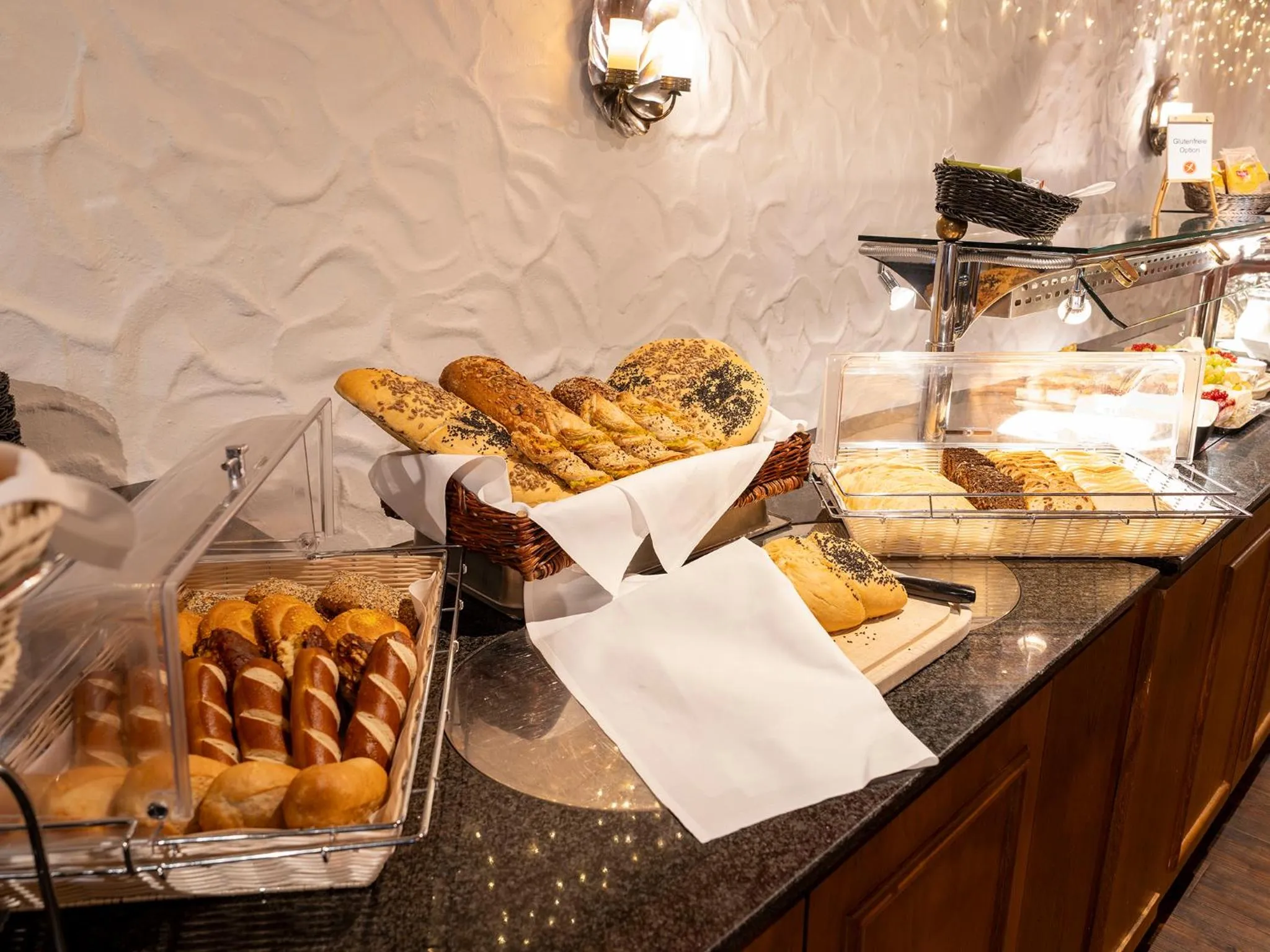 Buffet breakfast in Best Western Hotel Heidehof