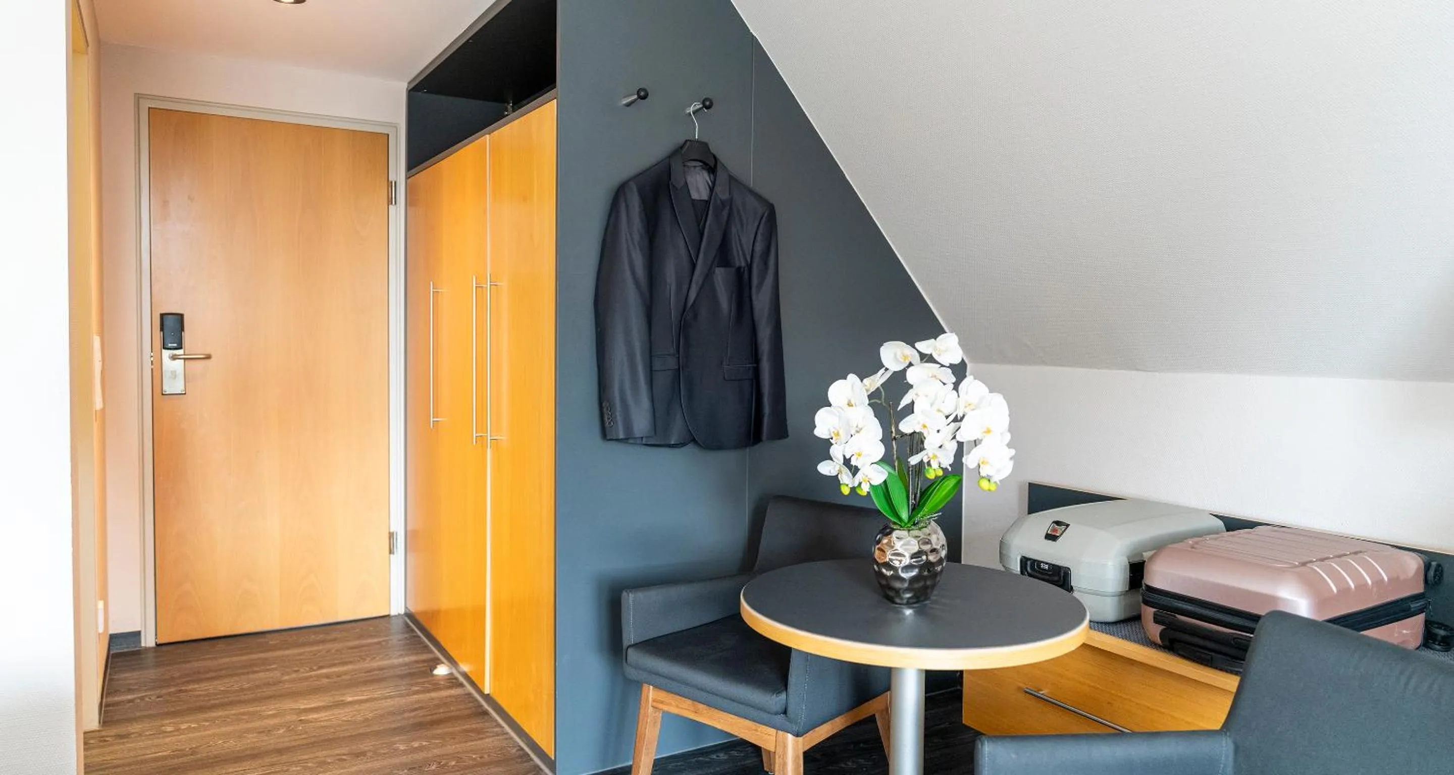 Photo of the whole room in PLAZA INN Heidehof