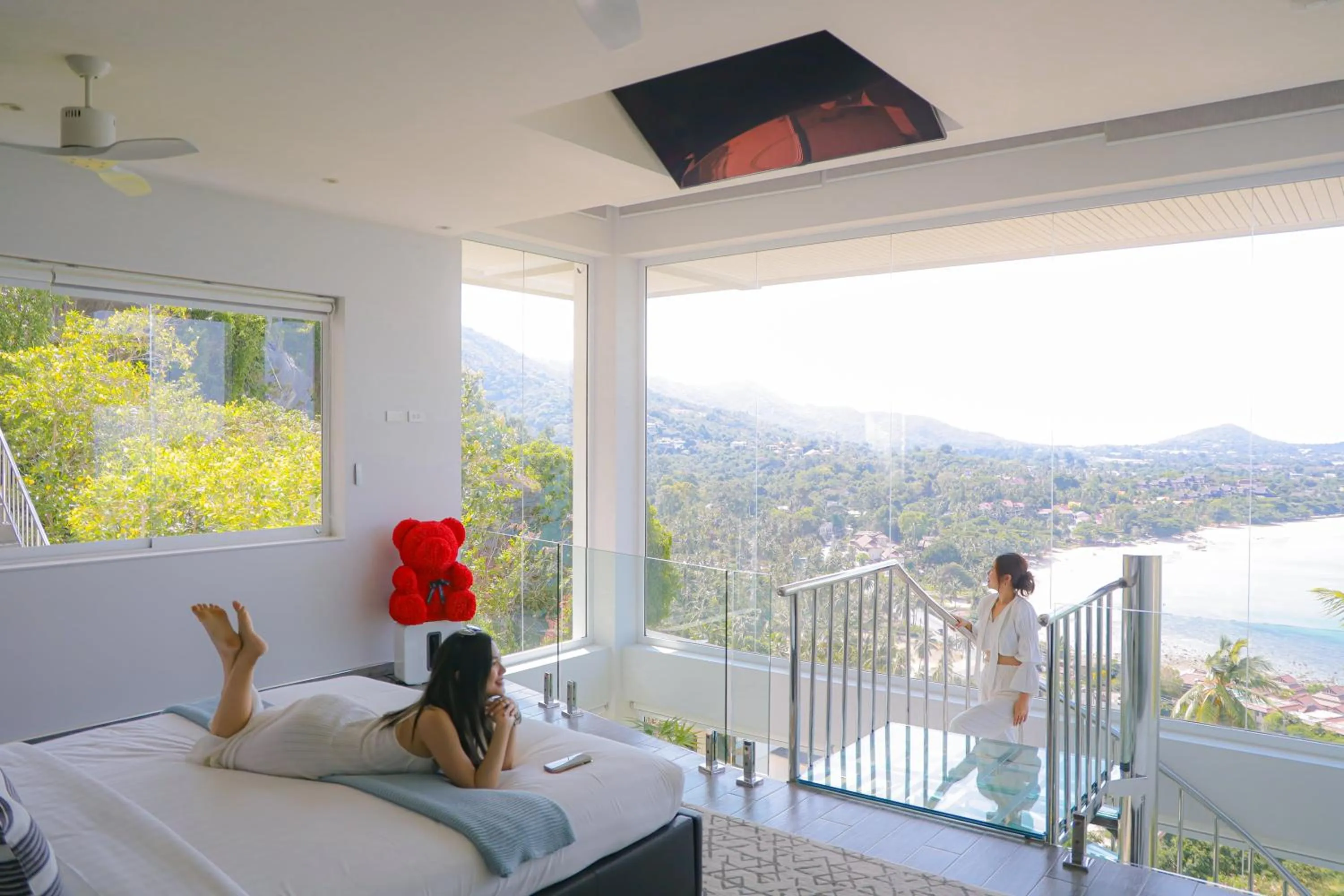 Bedroom in Panoramic Duplex Studio