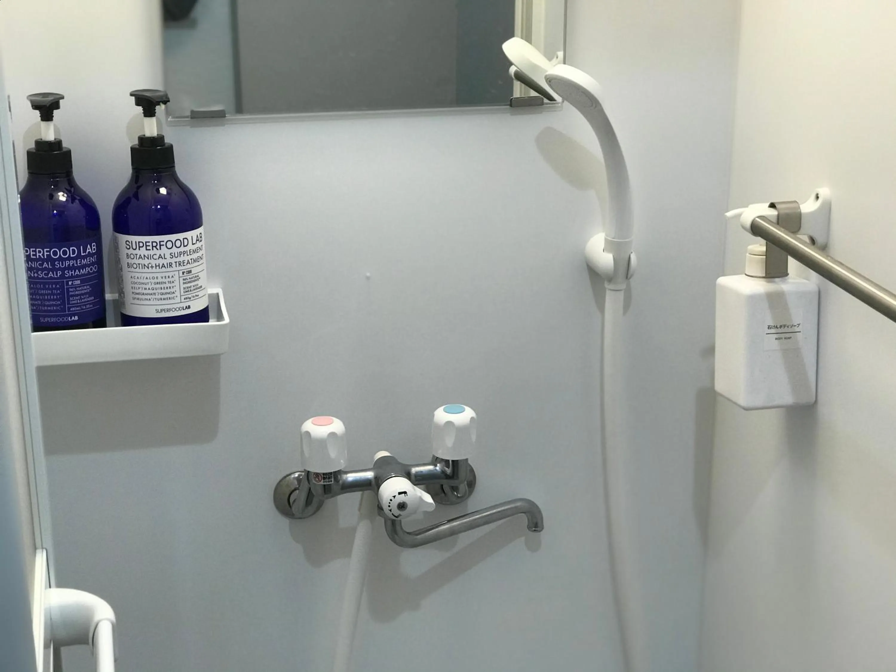 Bathroom in Hostel 1010 SENJUOHASHI