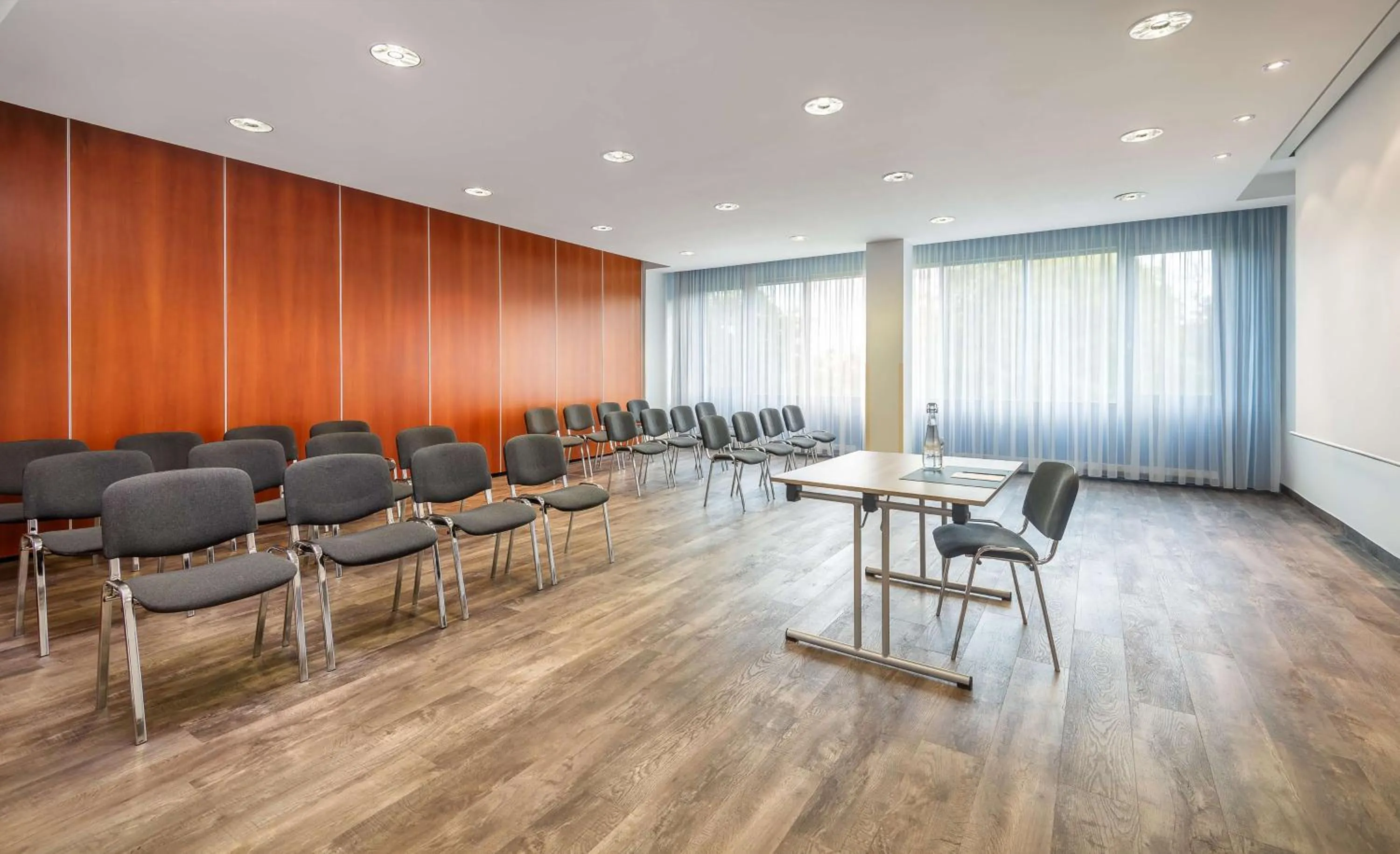 Meeting/conference room in Radisson Blu Fürst Leopold Hotel