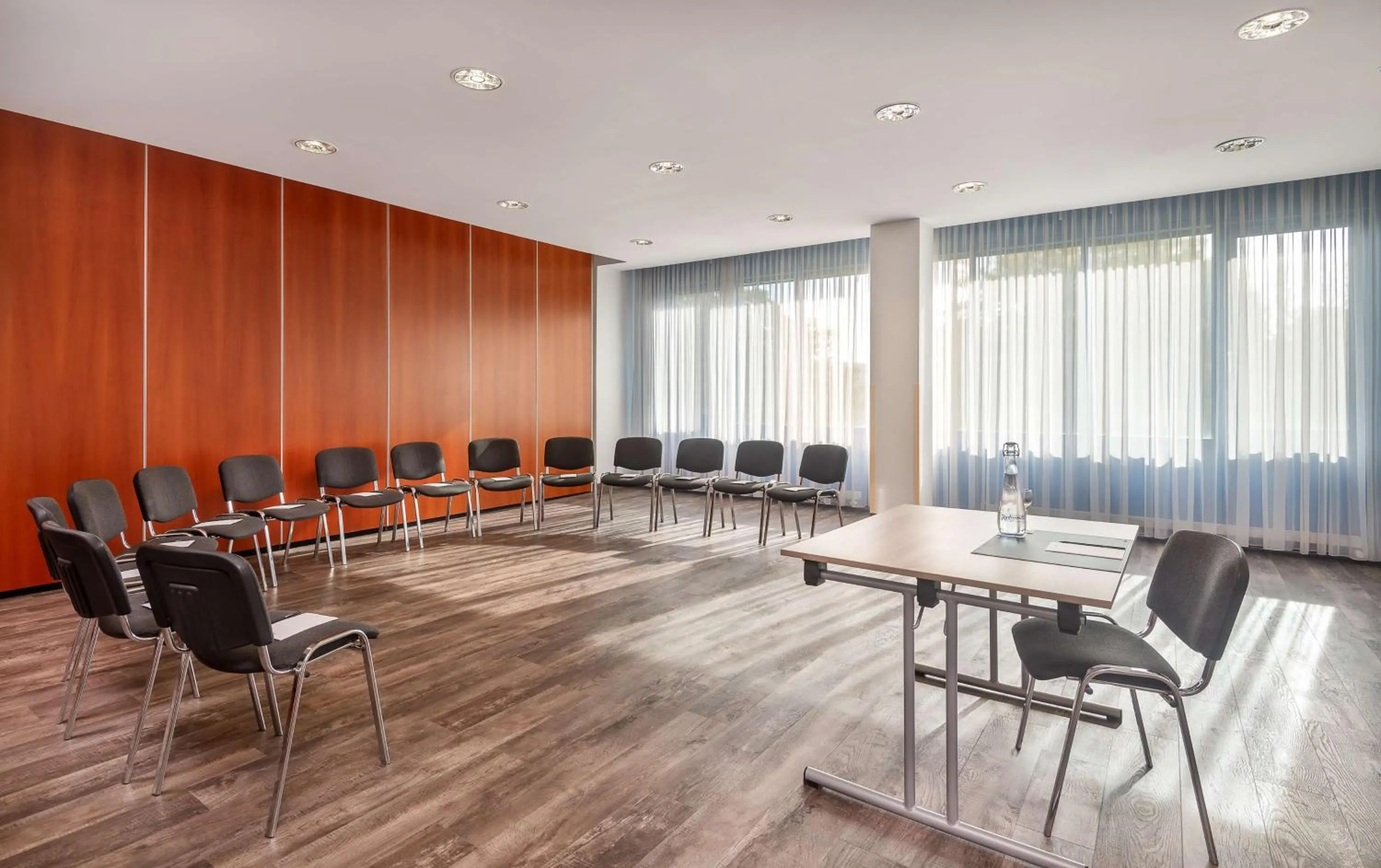 Meeting/conference room in Radisson Blu Fürst Leopold Hotel