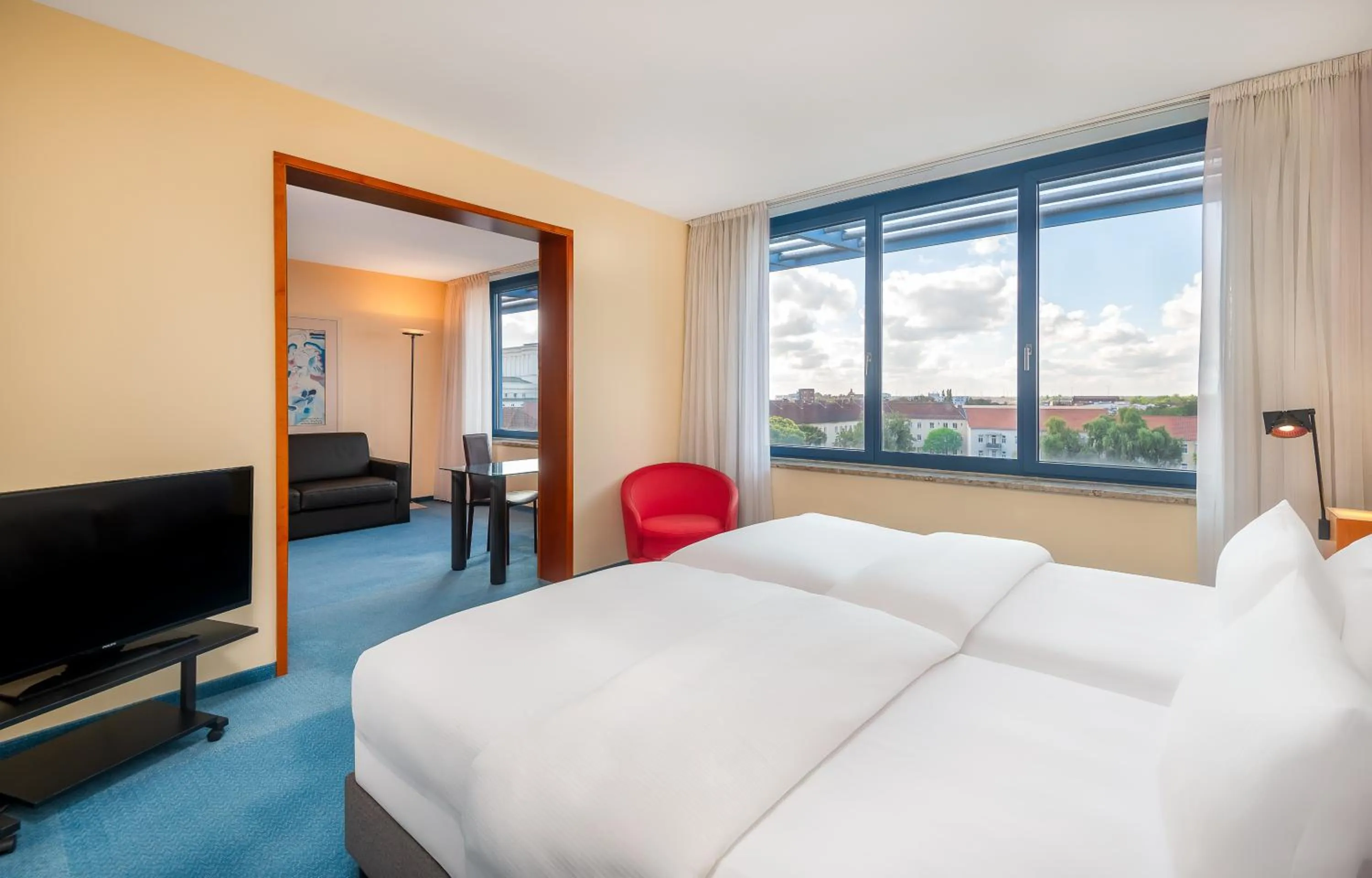 Photo of the whole room, Bed in Radisson Blu Fürst Leopold Hotel