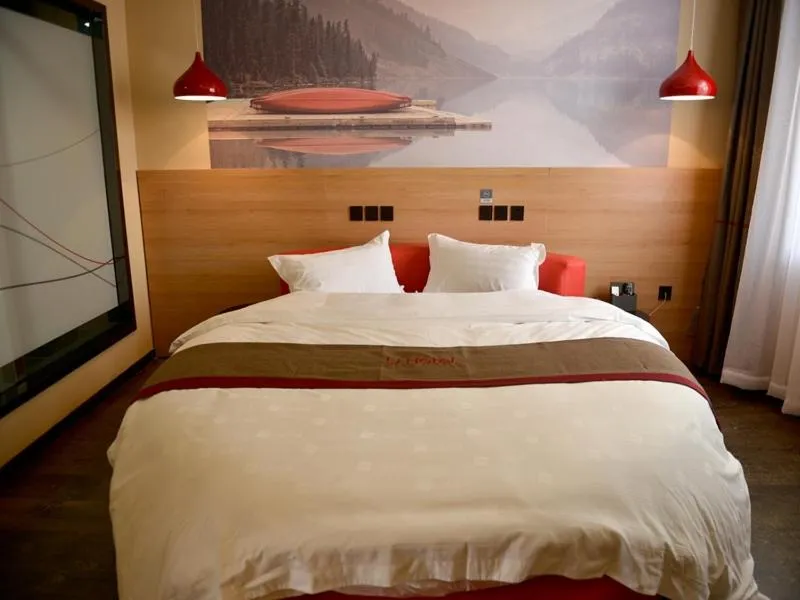 Bed in Thank Inn Chain Hotel Jiangsu xuzhou gulou DaHuangShan