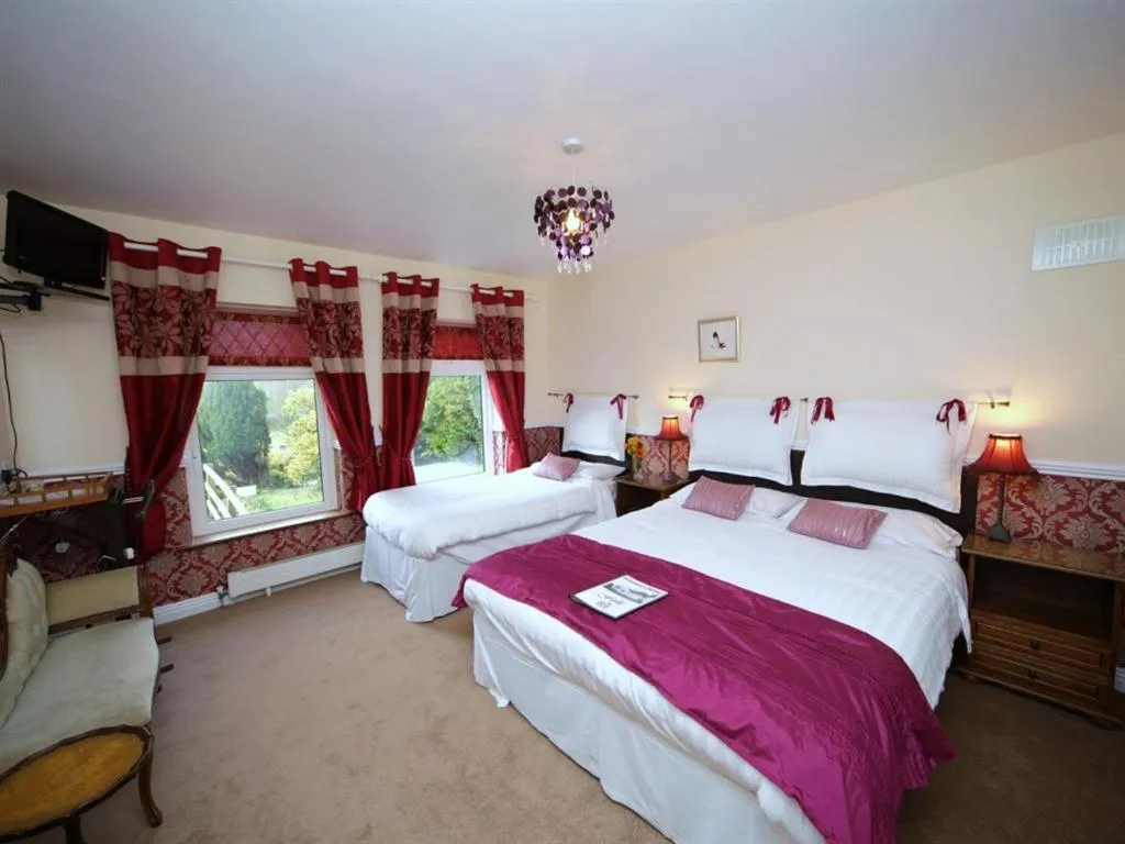 View (from property/room), Bed in Launard House