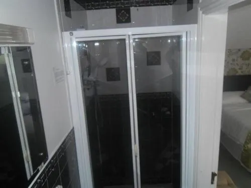 Bathroom in Launard House