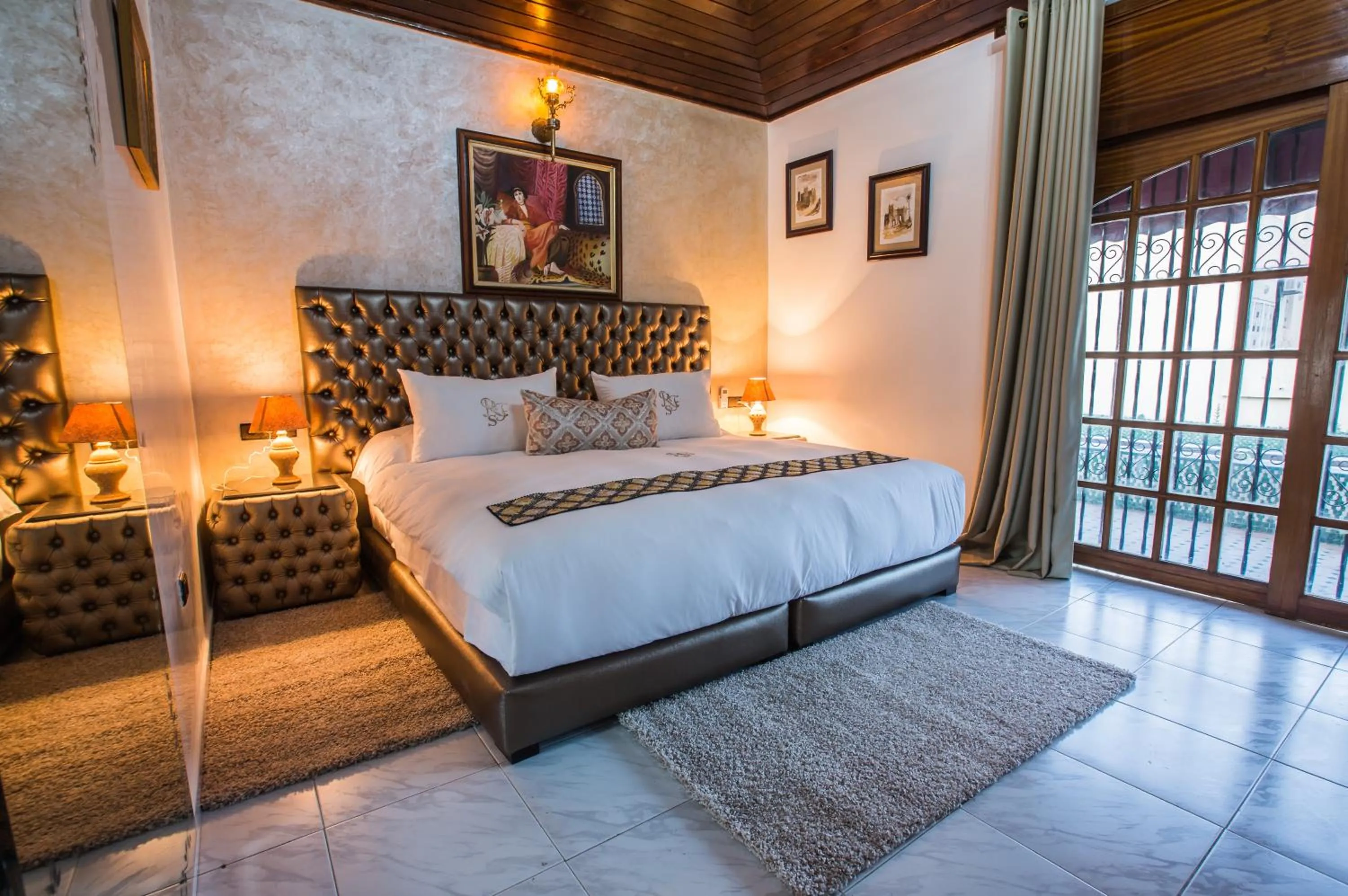 Bed in Riad Sebti Fès