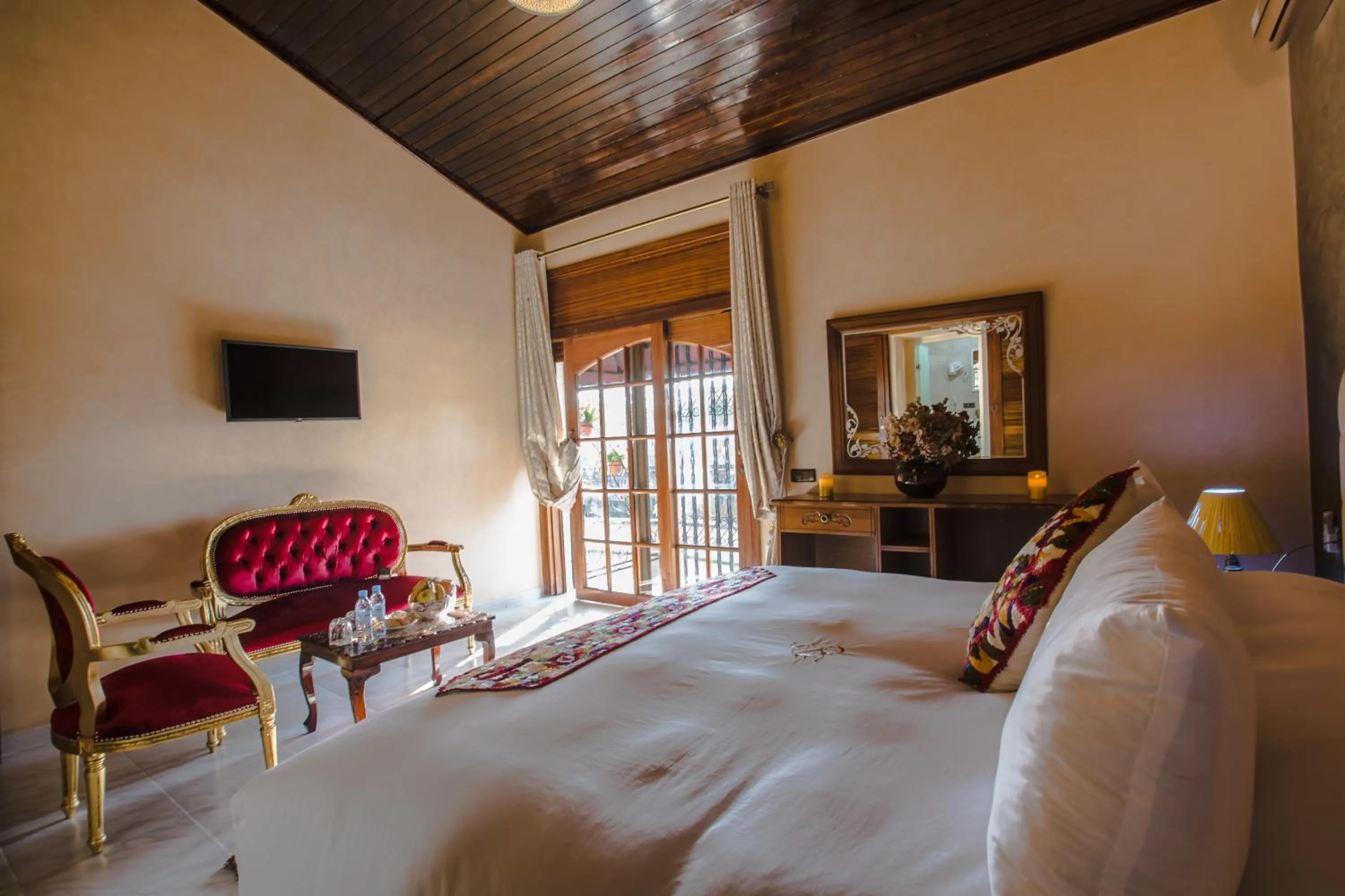 Bed in Riad Sebti Fès