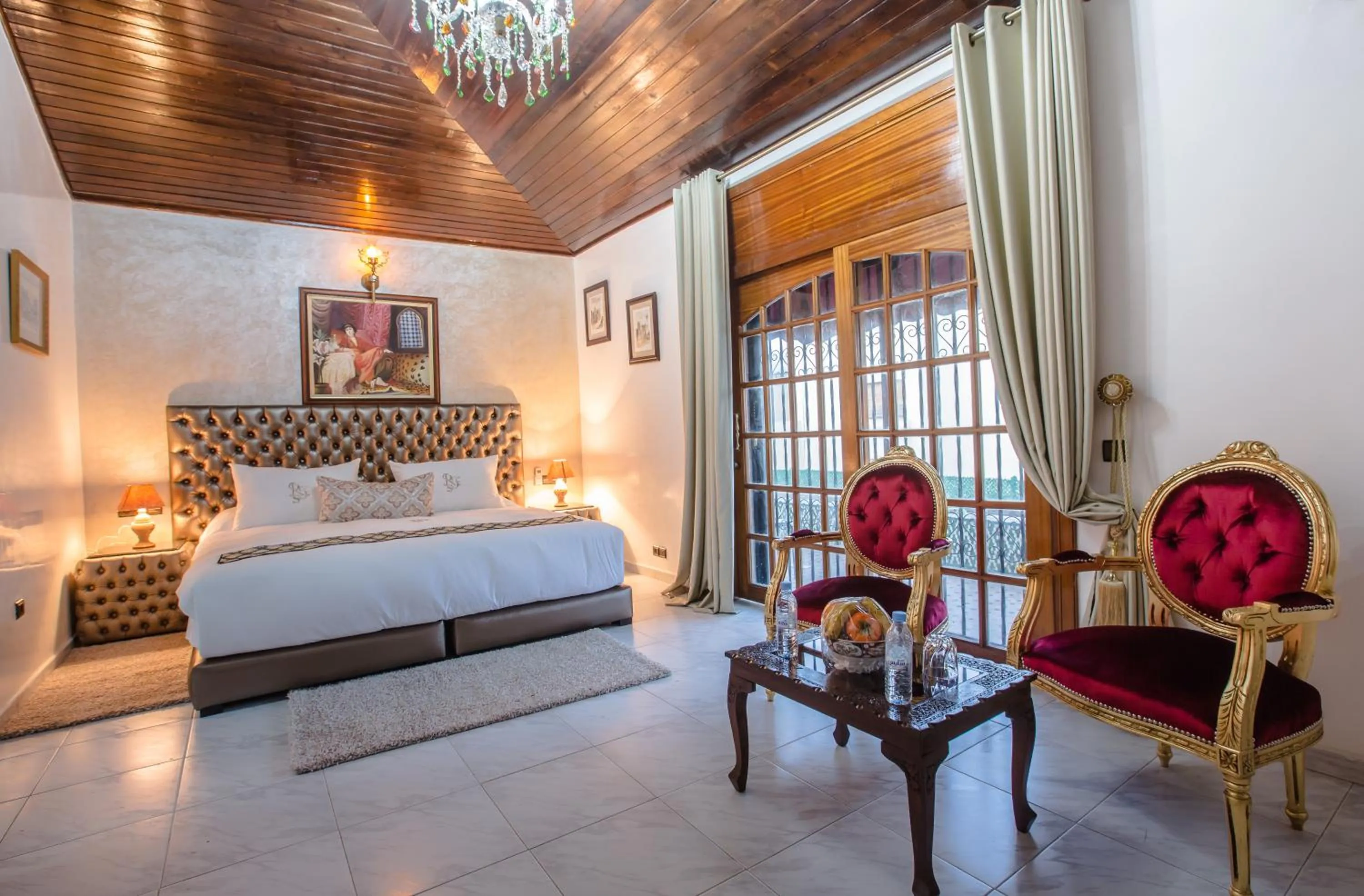 Bed in Riad Sebti Fès