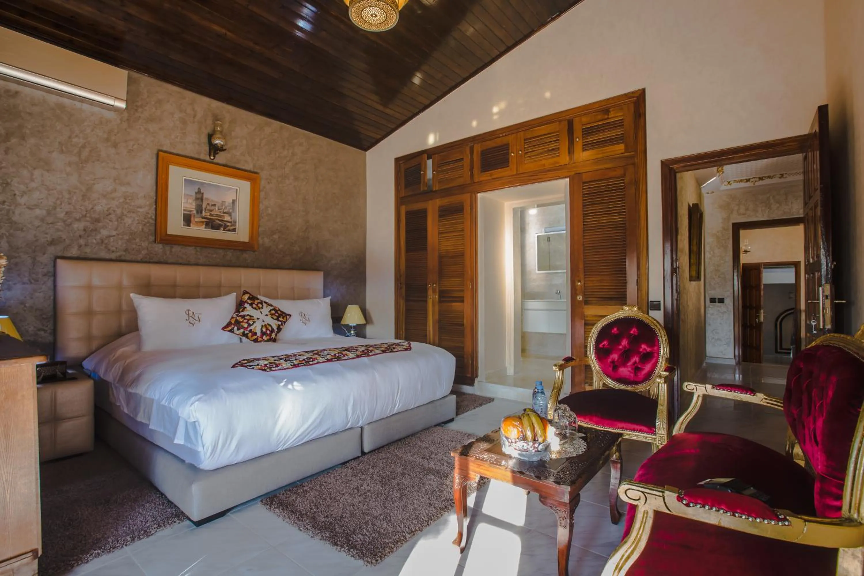 Bed in Riad Sebti Fès