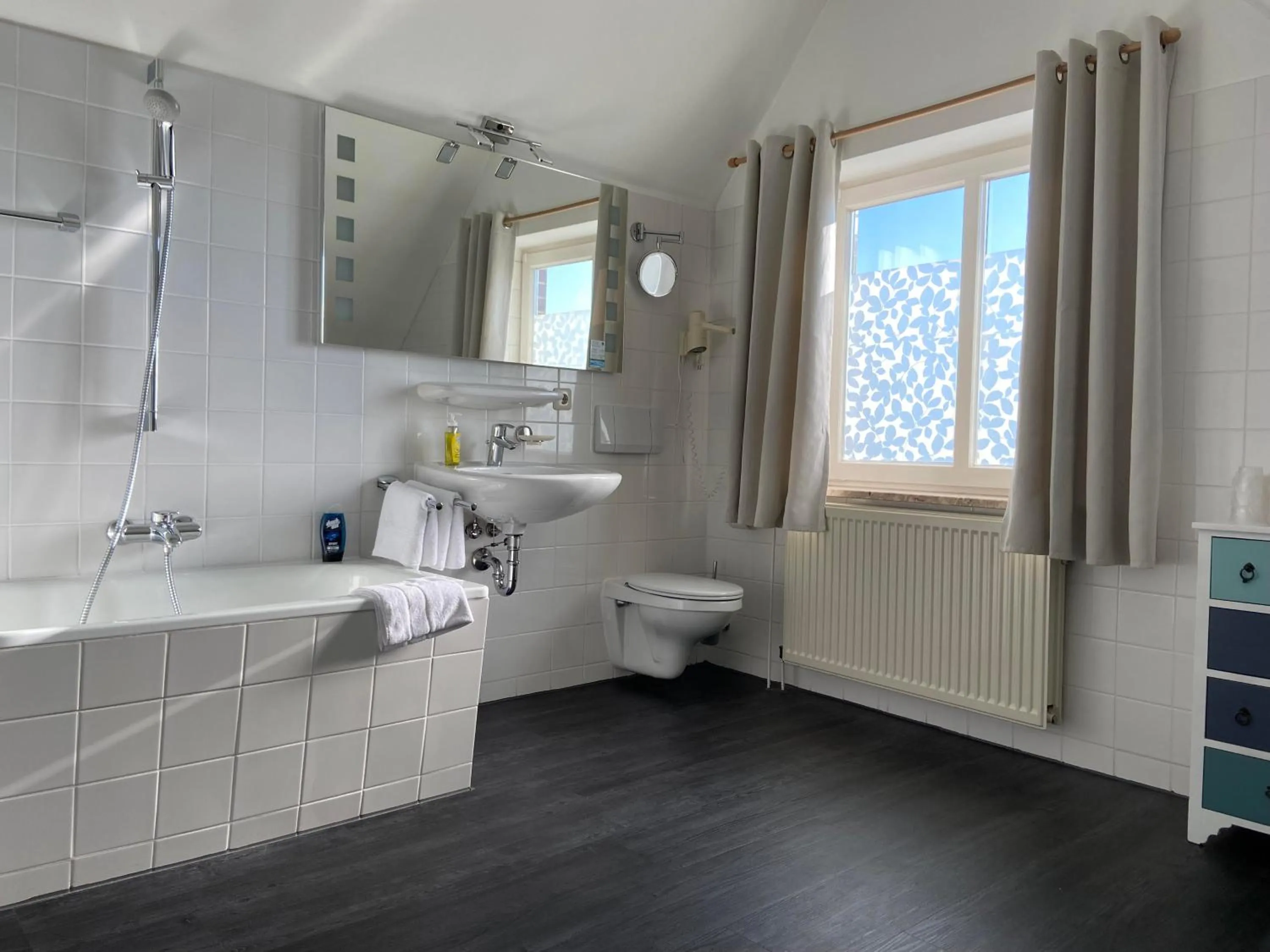 Bathroom in Residenz Hotel Neu Wulmstorf