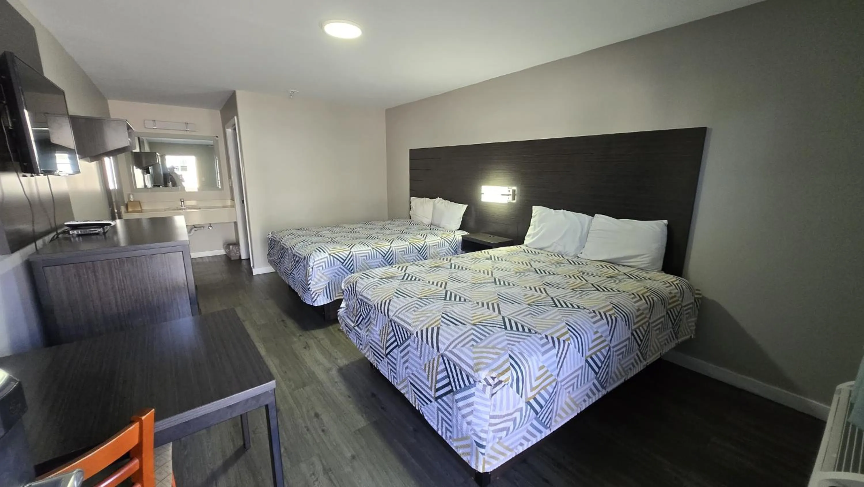 Bedroom, Bed in Deerfield Inn by OYO McComb I-55