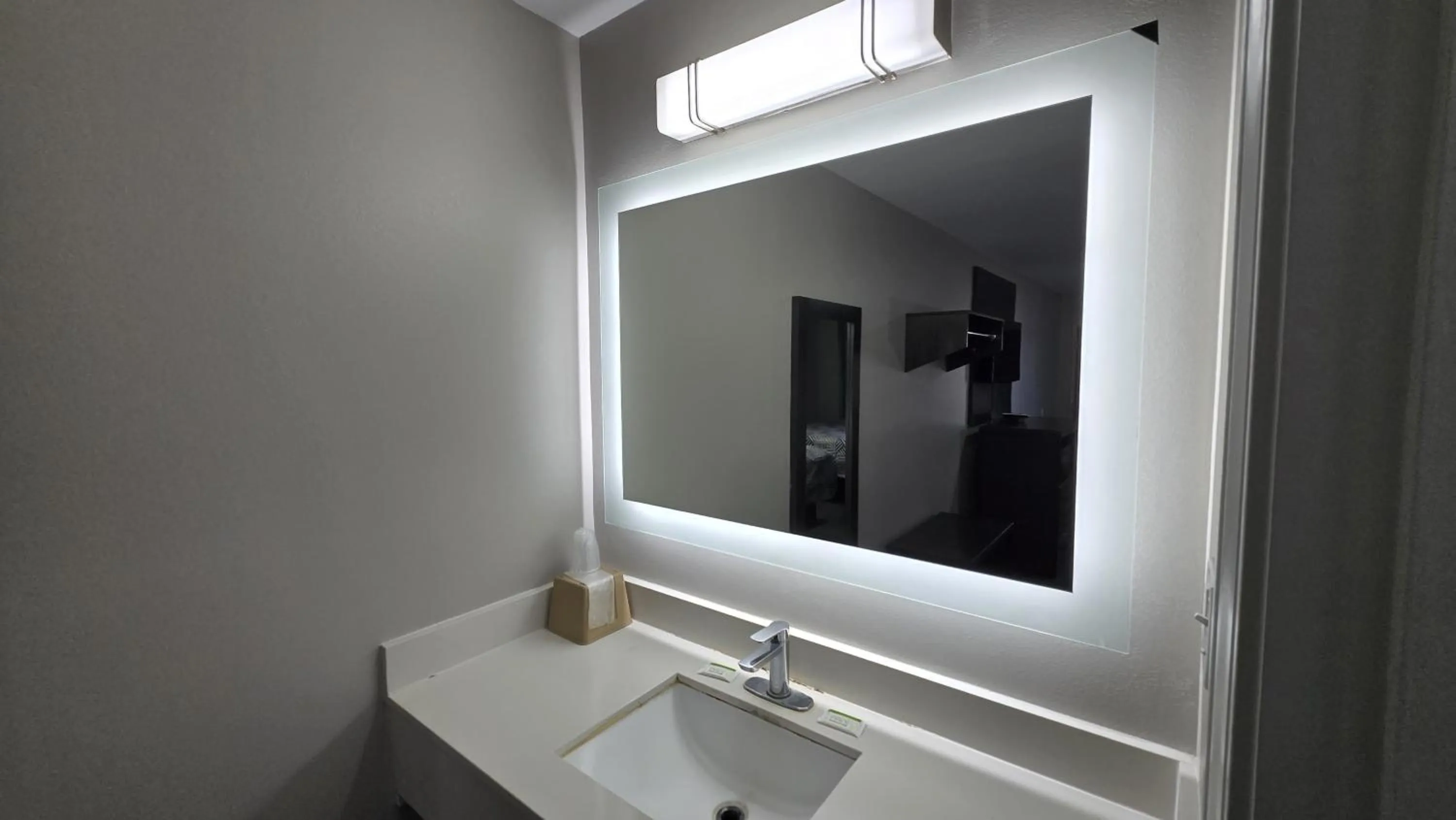 Bathroom in Deerfield Inn by OYO McComb I-55