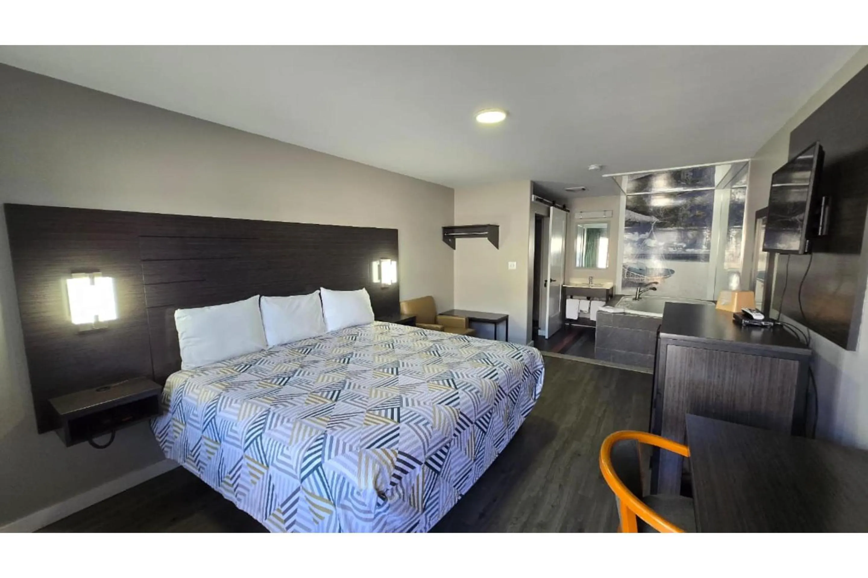 Bedroom, Bed in Deerfield Inn by OYO McComb I-55