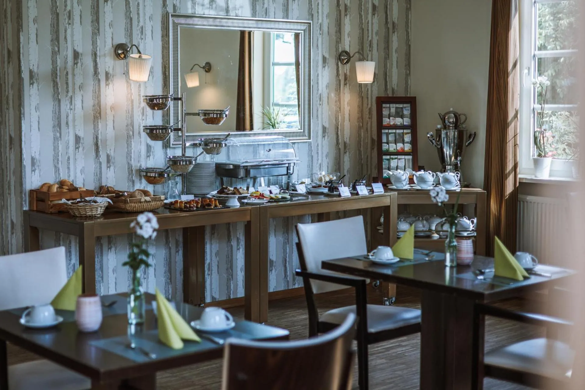 Buffet breakfast in Gut Gremmelin