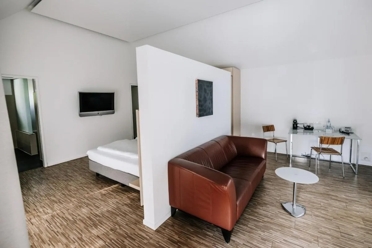 Seating area, Bed in Gut Gremmelin