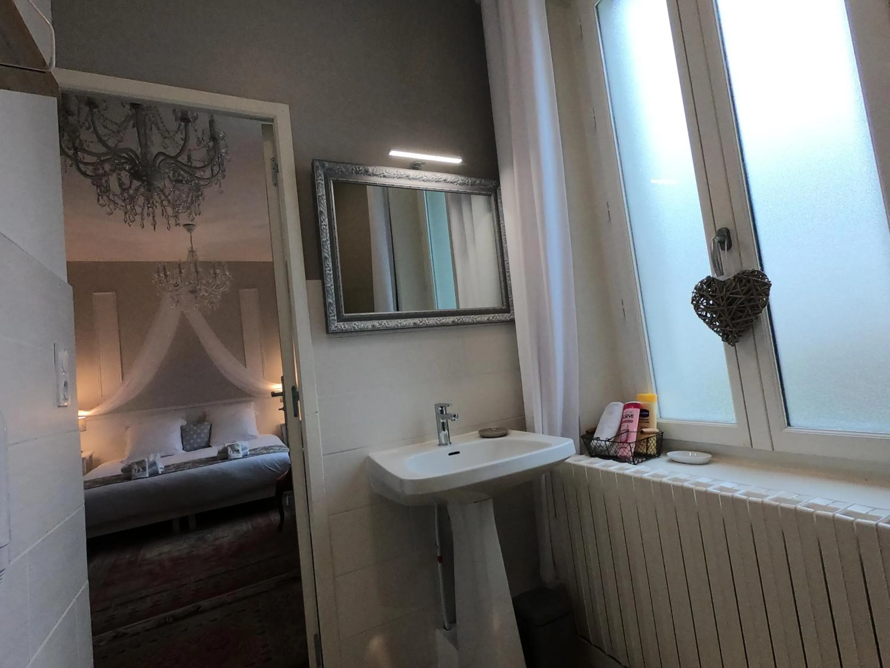 Bathroom in Le 31 B&B Amboise Centre