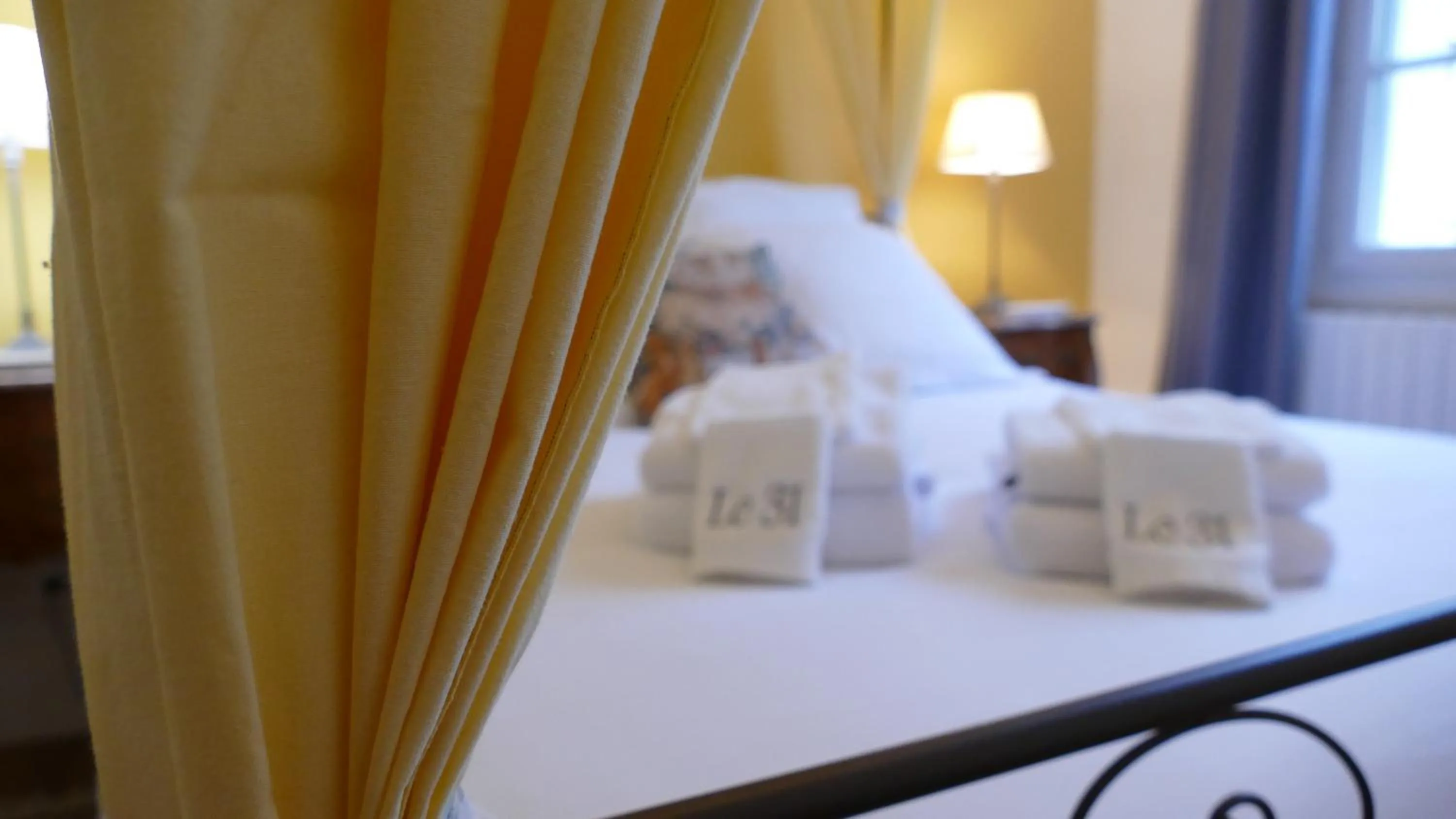 Bedroom in Le 31 B&B Amboise Centre