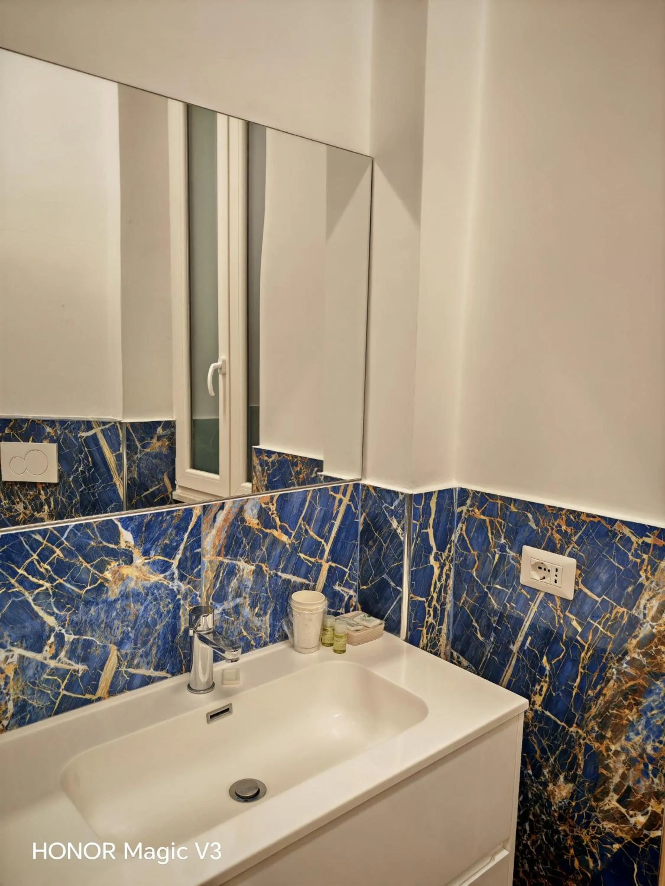 Bathroom in La Breccia A Porta Pia