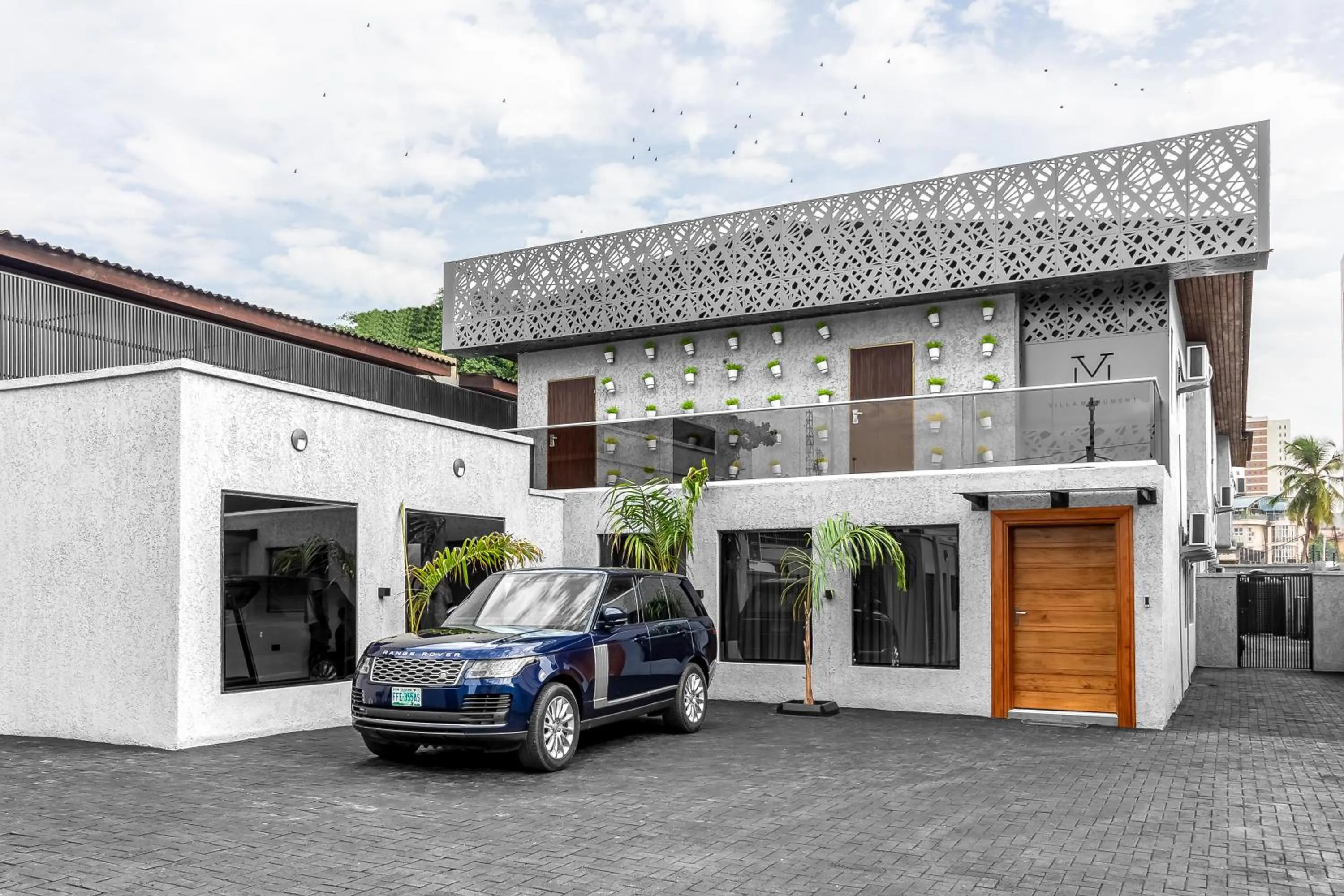 Property building in Villa Monument Hotel