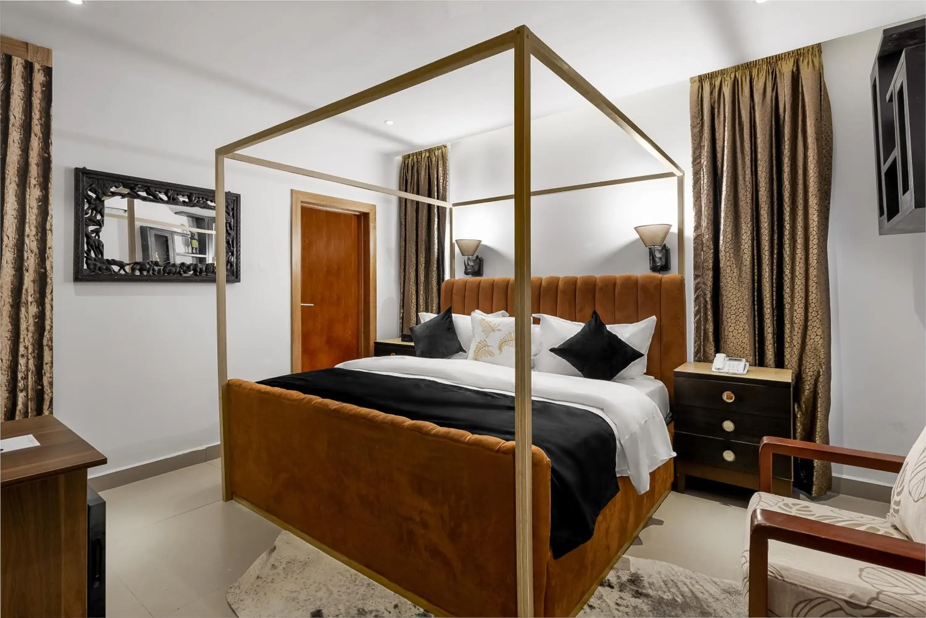 Standard King Room - single occupancy in Villa Monument Hotel Standard King Room - single occupancy in Villa Monument Hotel