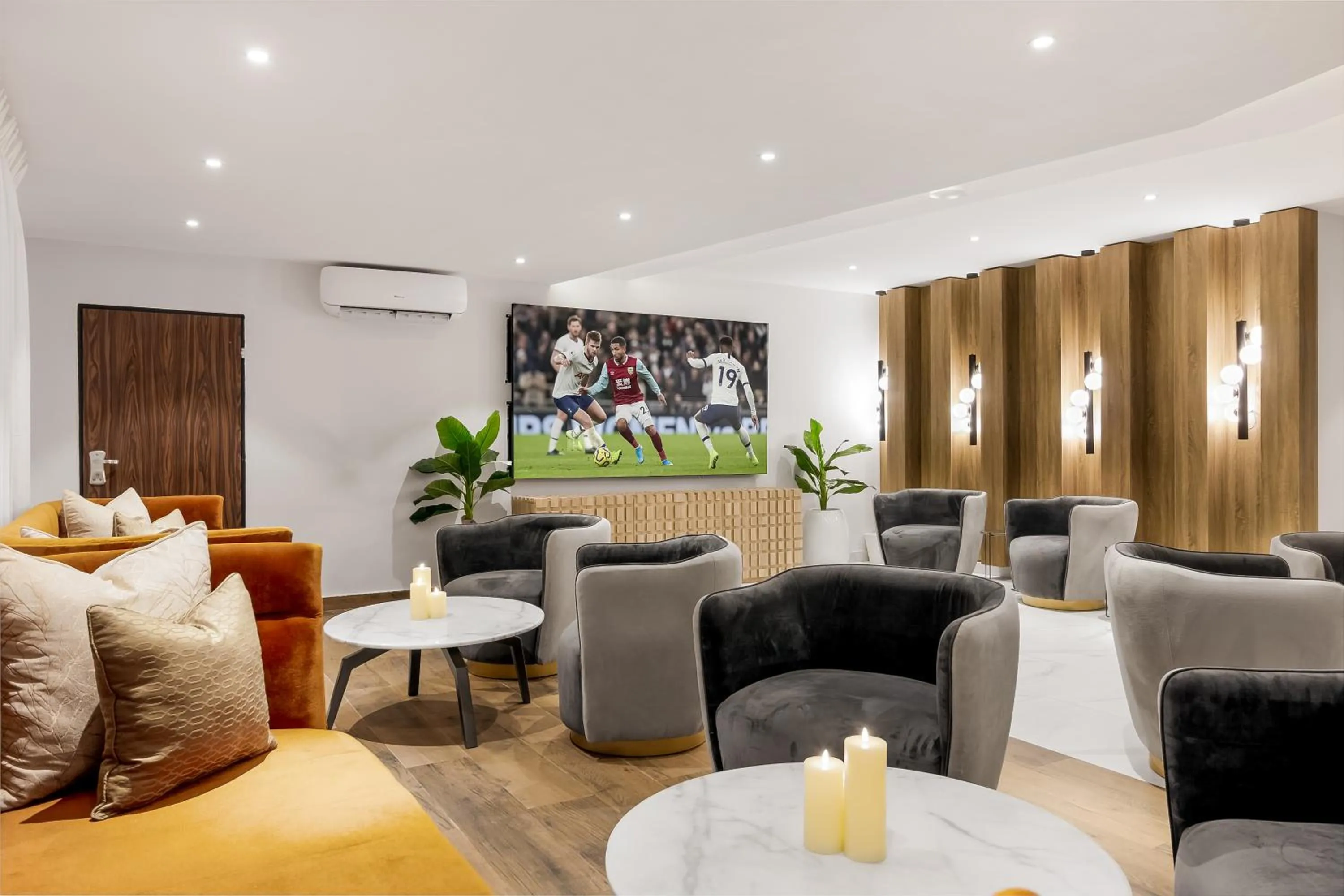 Lounge or bar in Villa Monument Hotel