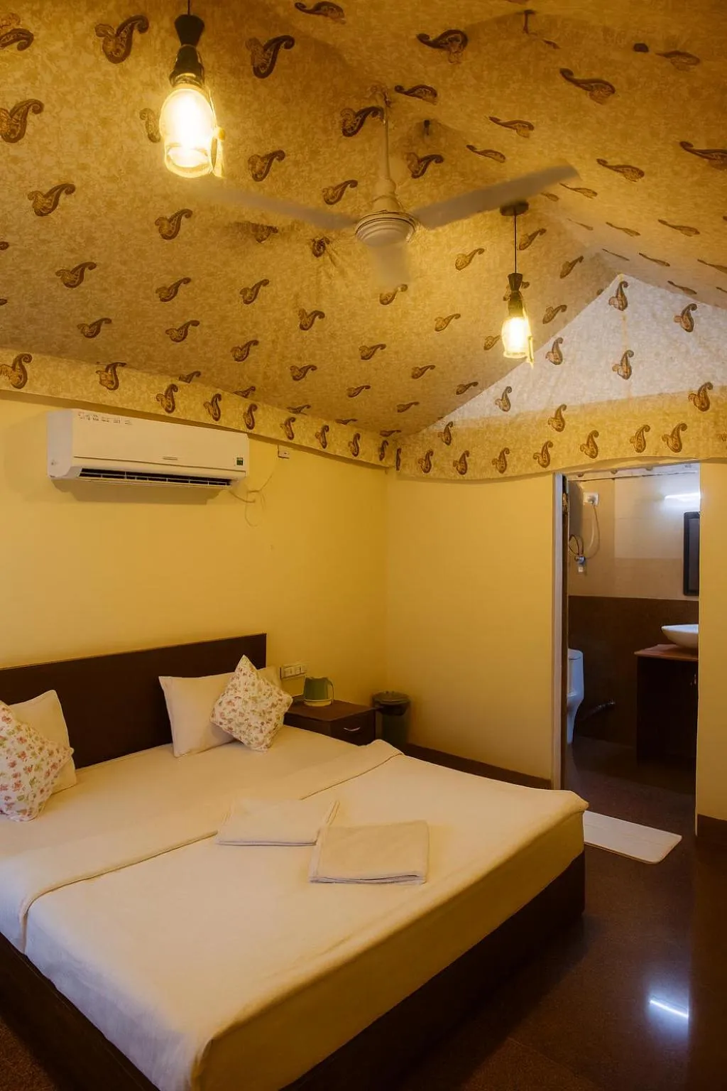 Bedroom, Bed in Virat Resorts, Sariska Rajasthan