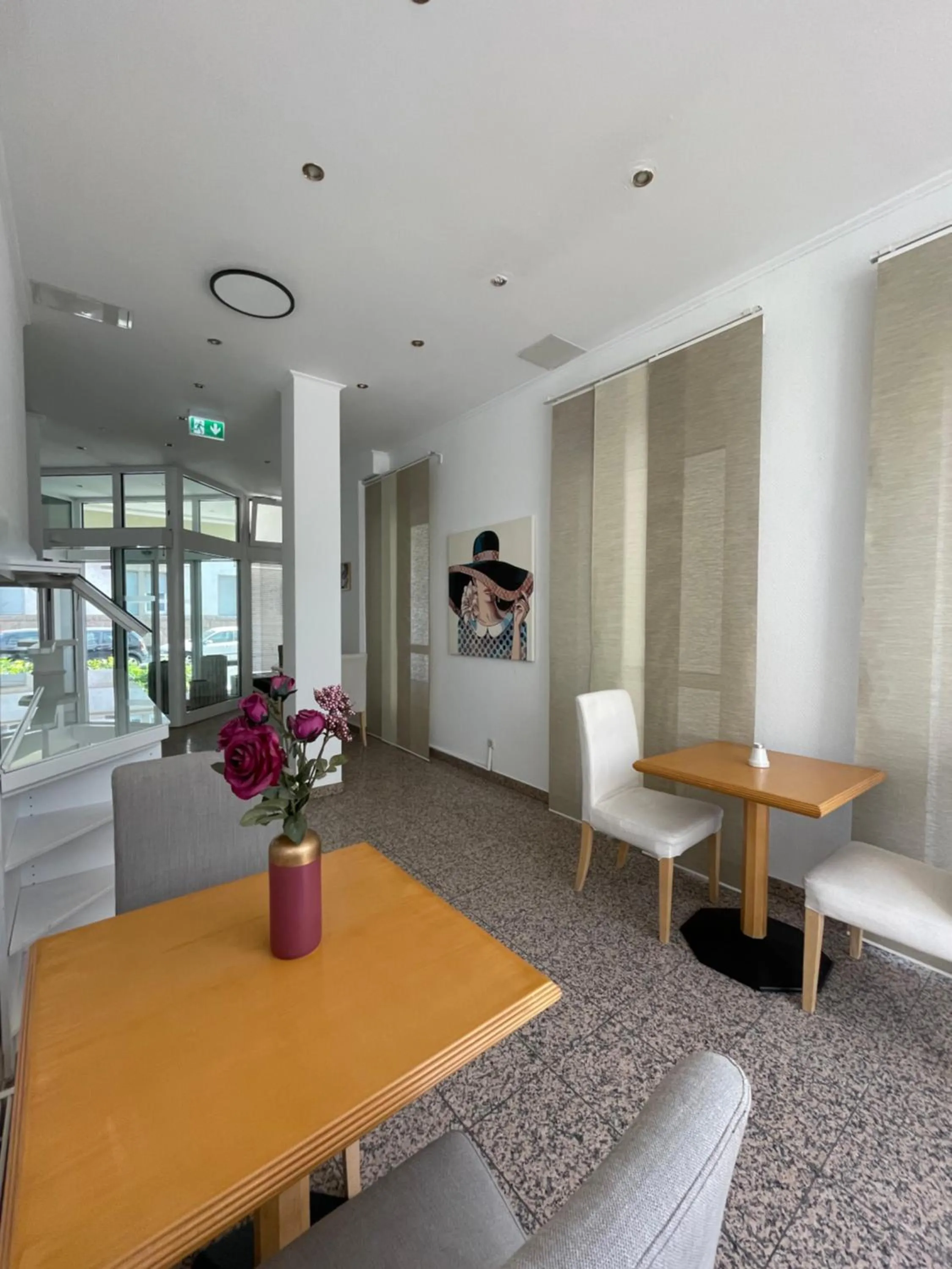 Lobby or reception in Eurotel am Main