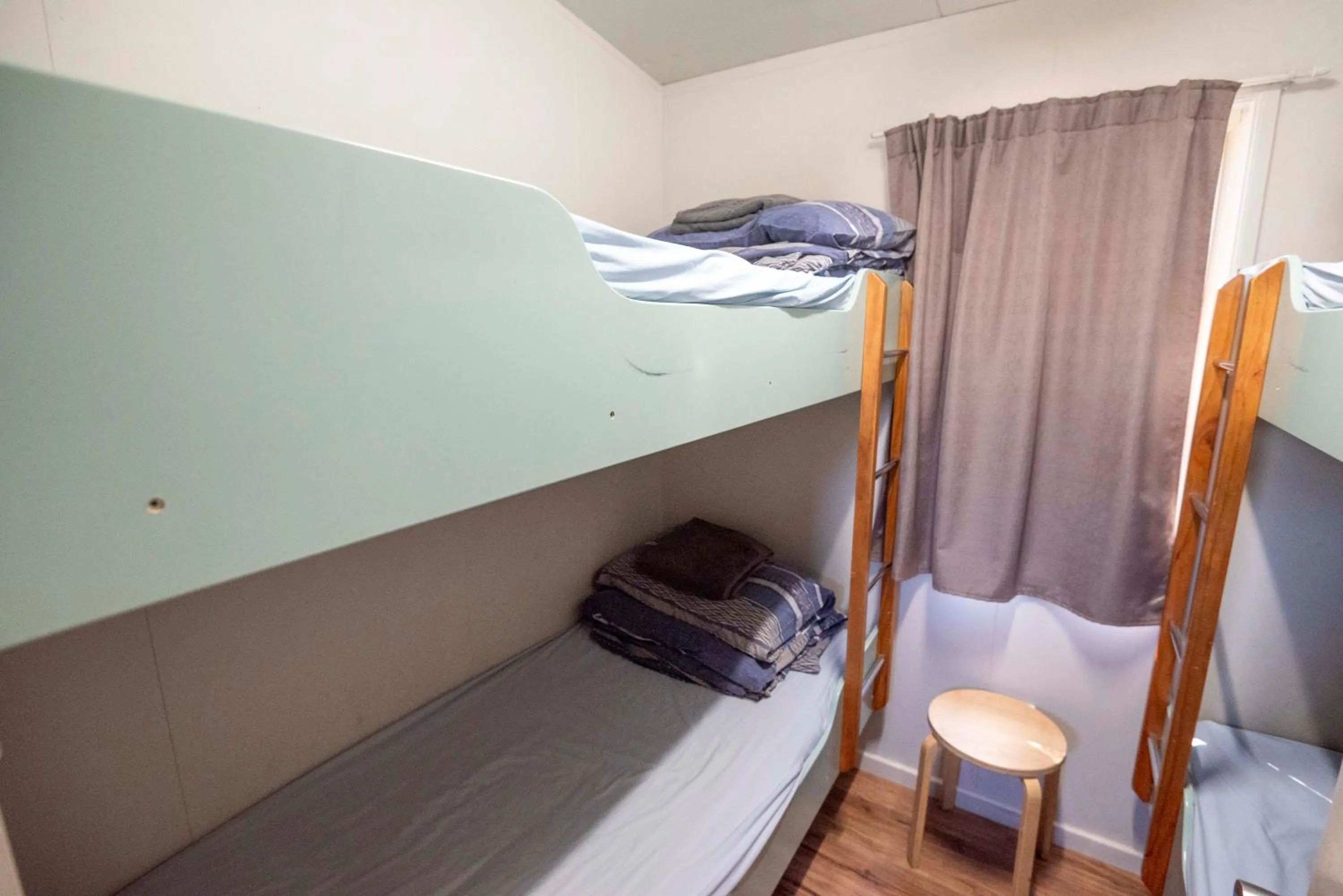 bunk bed, Bed in Capricorn Holiday Park