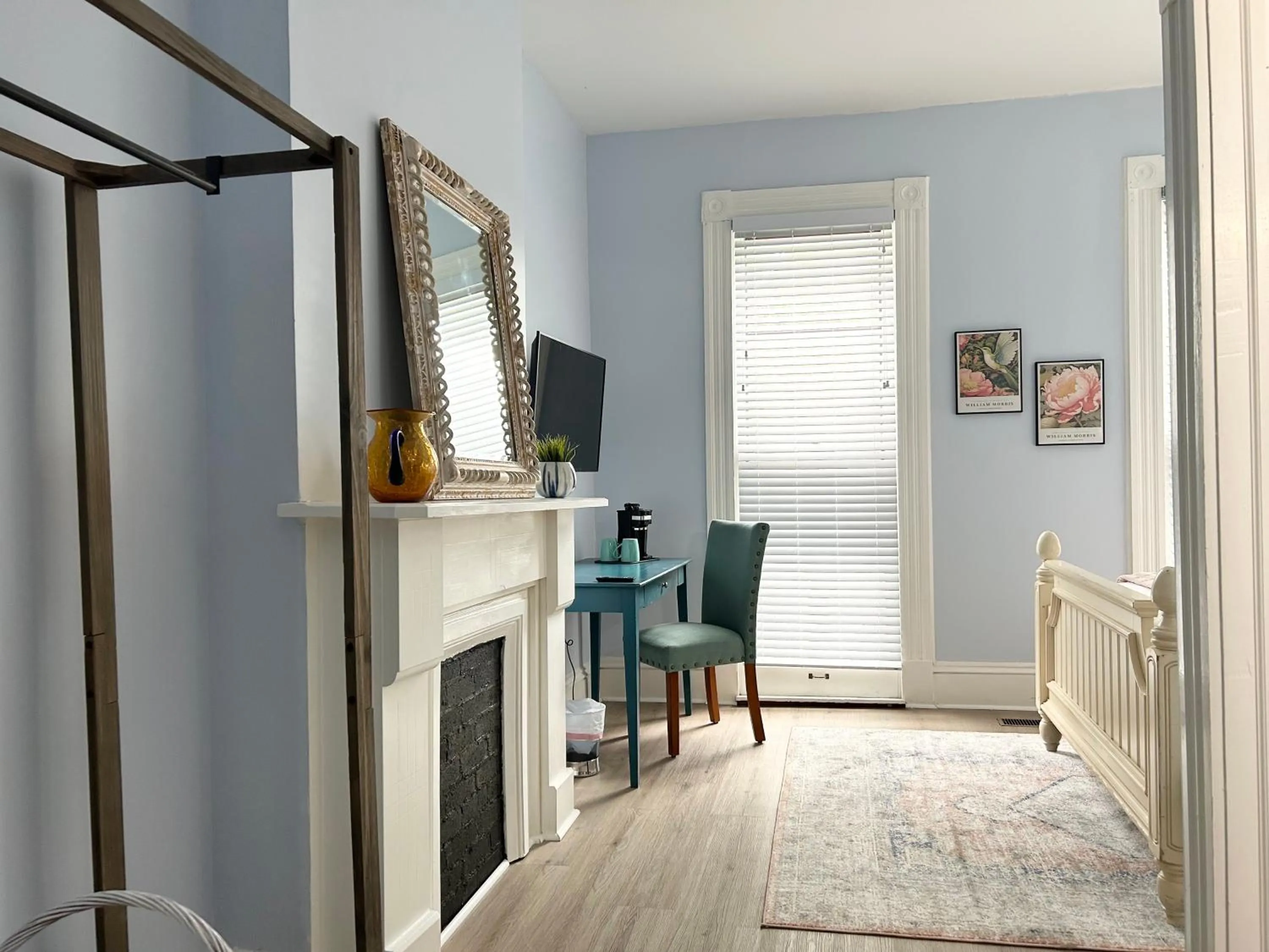 Bedroom in 50 Lincoln Short North Bed & Breakfast