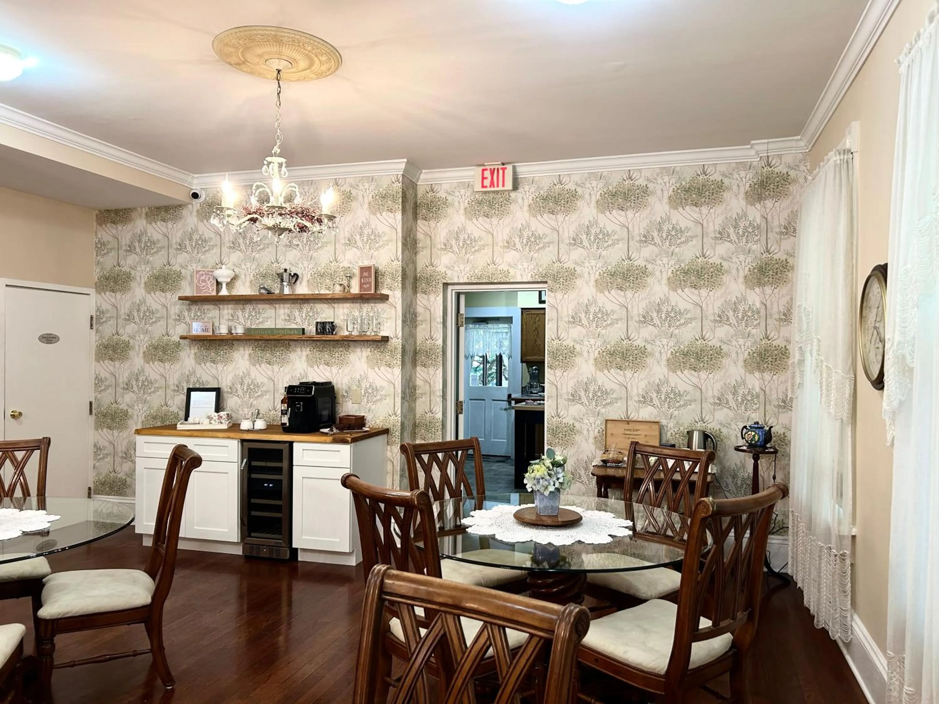 Breakfast in 50 Lincoln Short North Bed & Breakfast