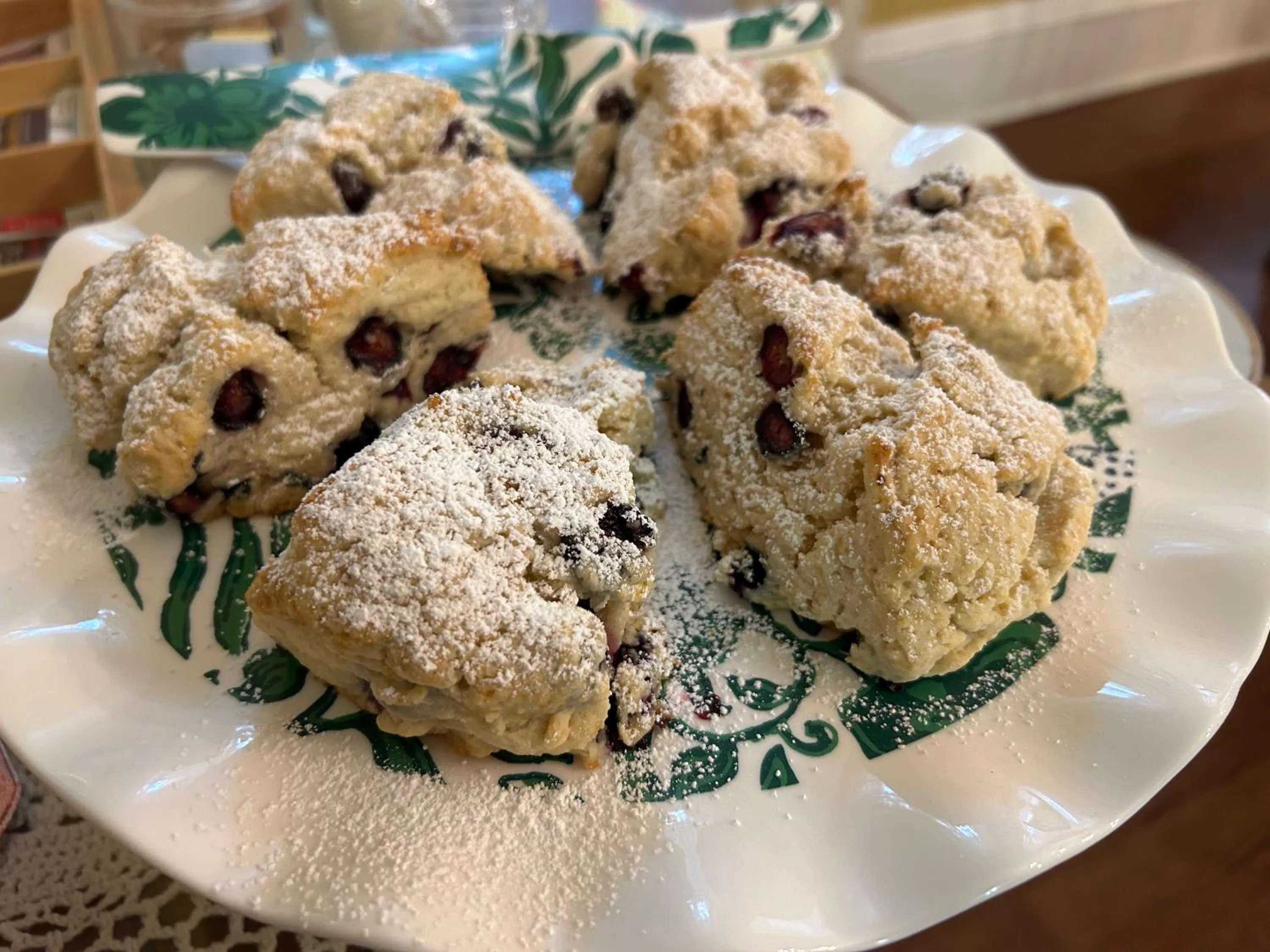 Food and drinks in 50 Lincoln Short North Bed & Breakfast