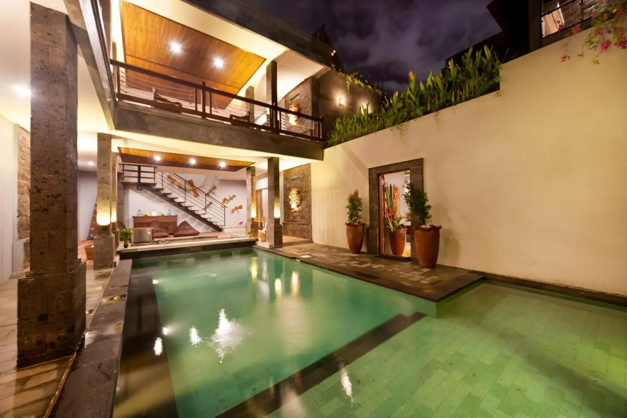Six-Bedroom Villa with Private Pool in Kusuma Living and Villa Seminyak Six-Bedroom Villa with Private Pool in Kusuma Living and Villa Seminyak