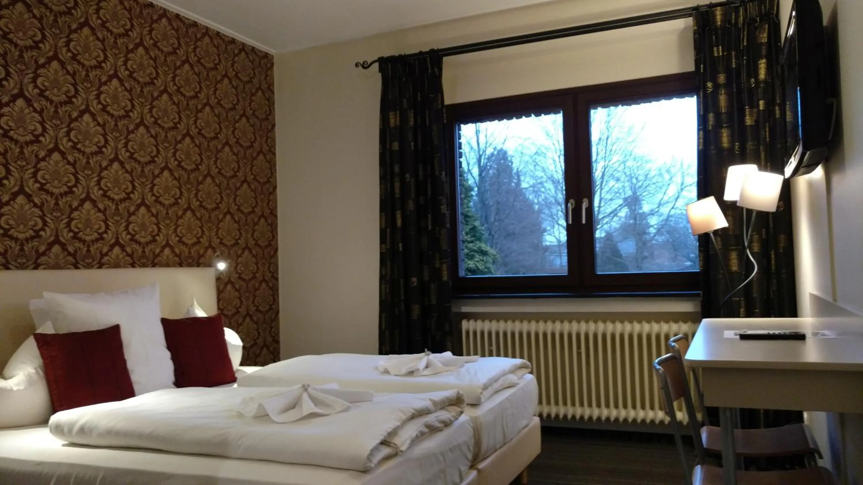 Photo of the whole room in Hotel De Lange Man Monschau Eifel